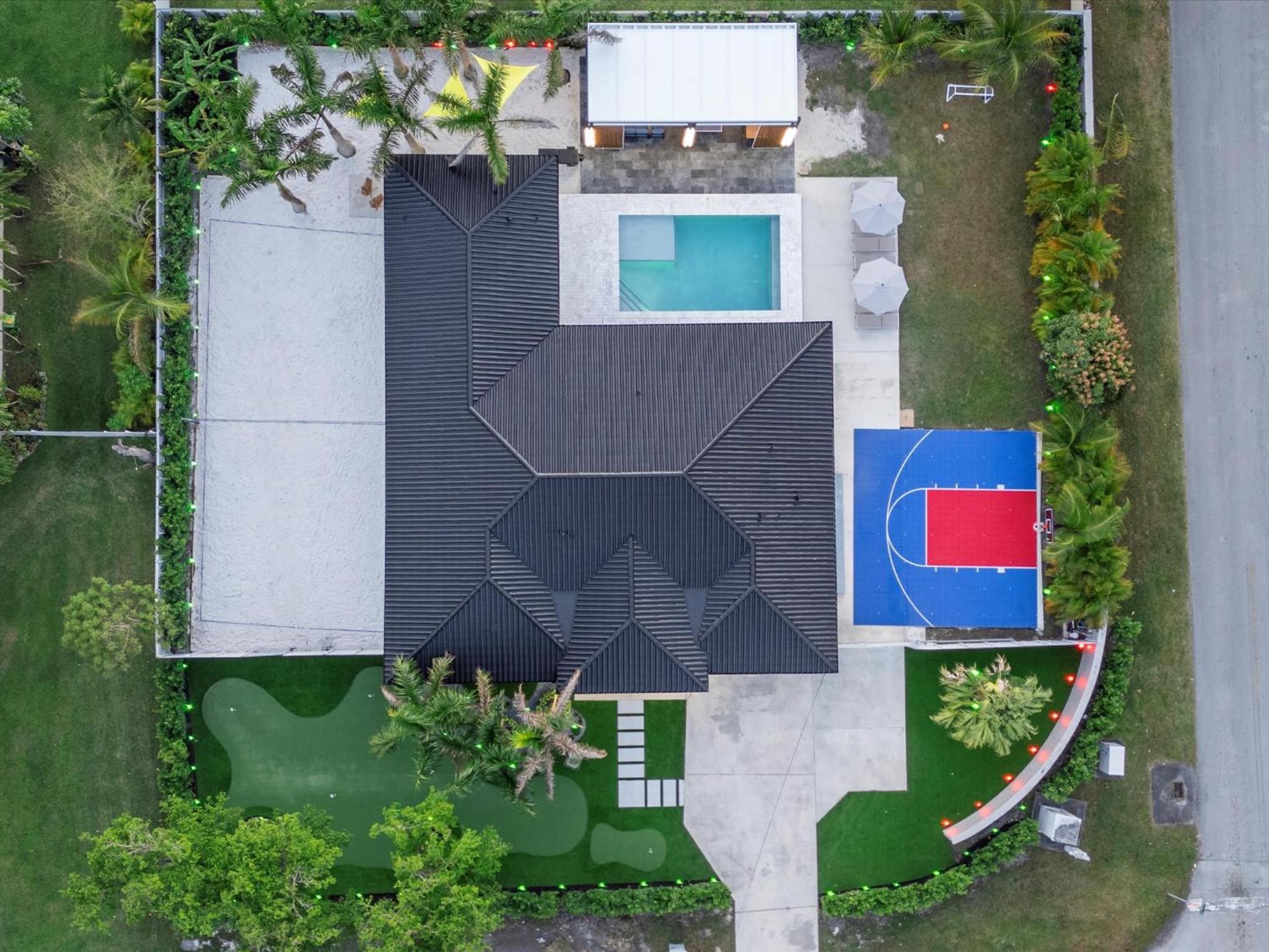 Villa ART Pool Golf Volleyball