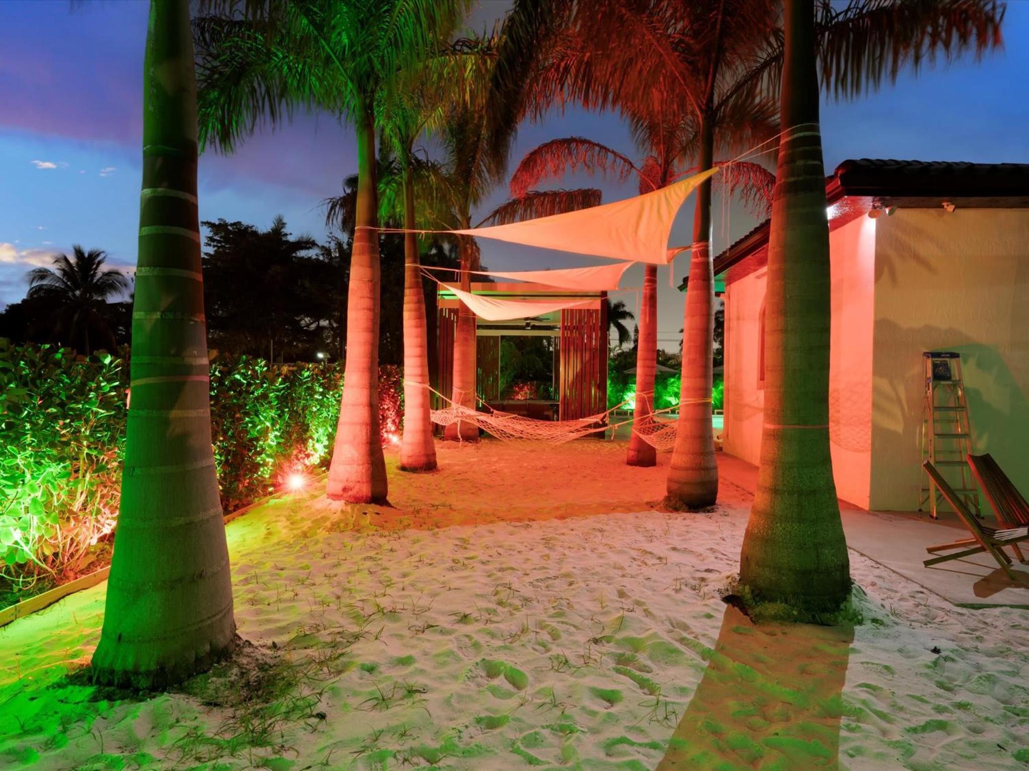 Villa ART Pool Golf Volleyball