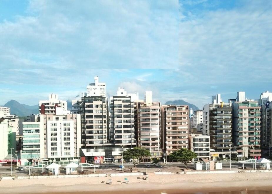 Guarapari Praia - 4 quartos Frente mar Praia do Morro Ed Praia Center