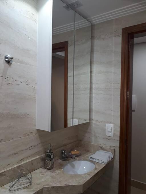Pequeno e moderno Loft.