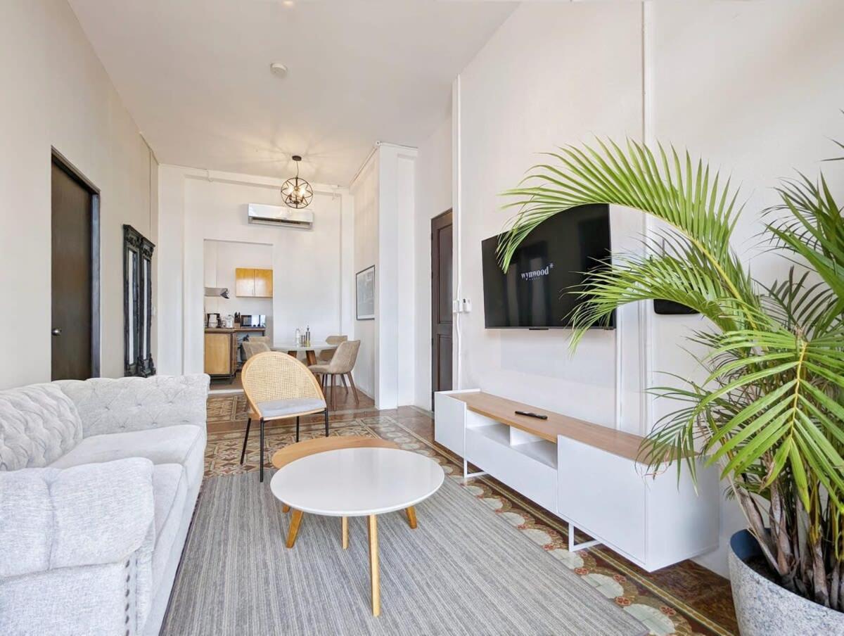 Upscale 1BR in Casco Viejo
