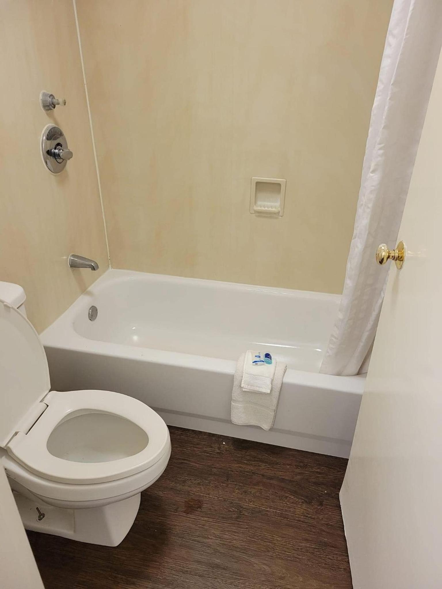 Rodeway Inn, Photo 27