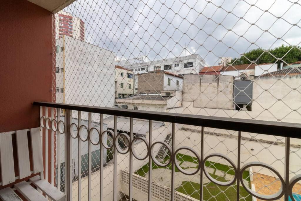 PE0043 - Recem reformado 2 dorms piscina 2vagas garagem ao lado do Allianz Parque