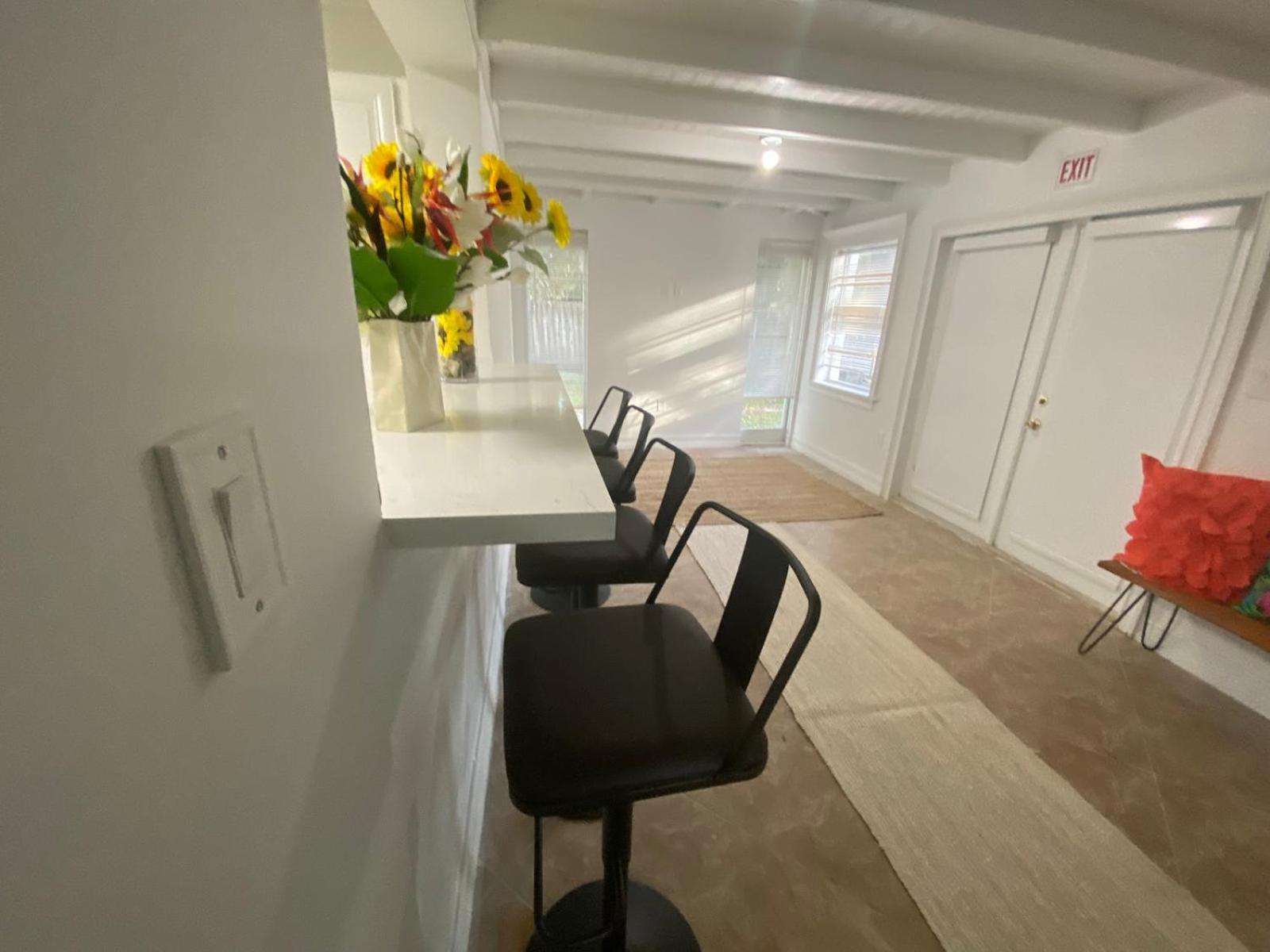 Entire home in Biscayne Park, Florida view 5