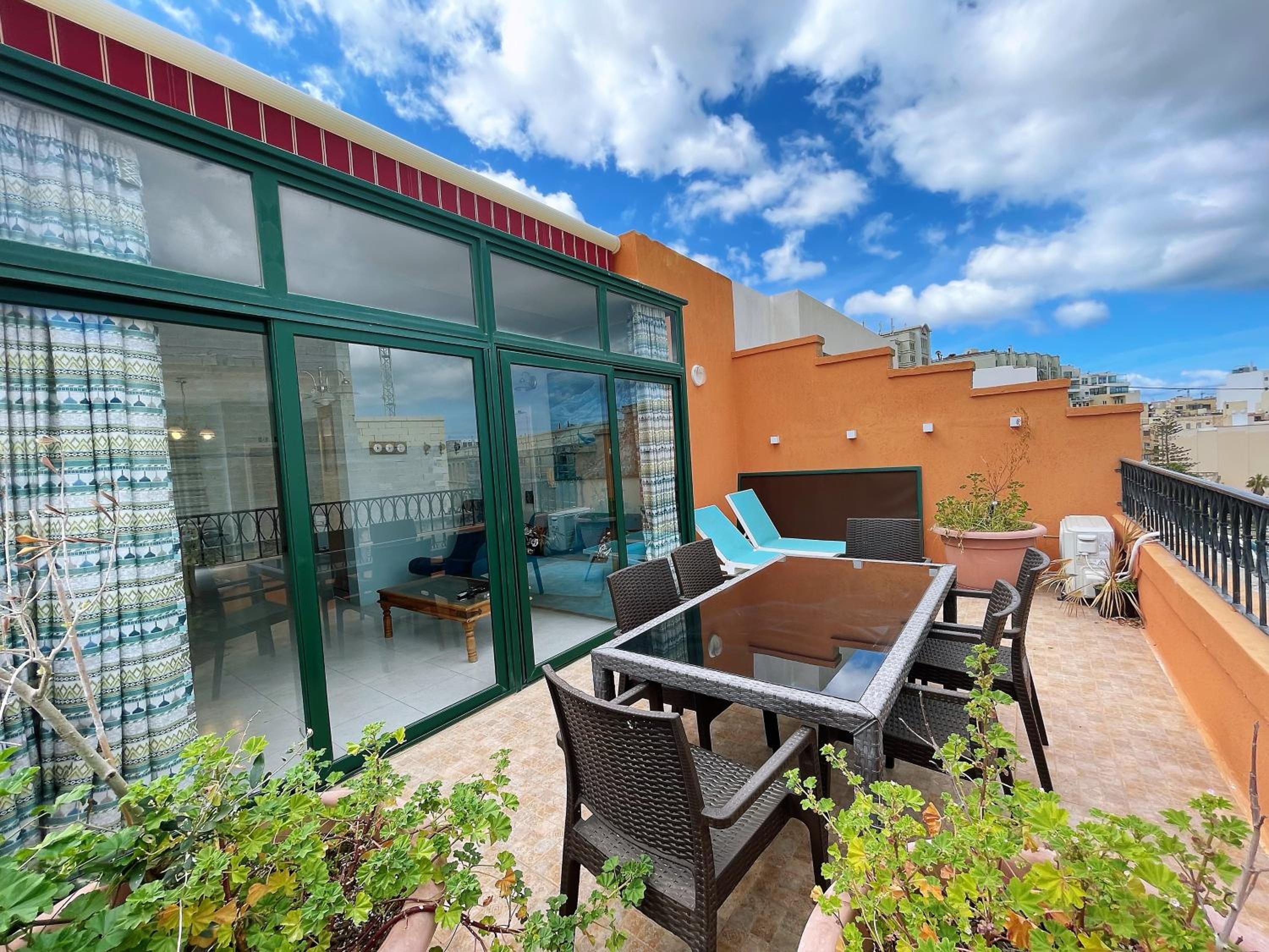 Duplex Penthouse With Terrace In Balluta Bay - Sleeps 6 view 2