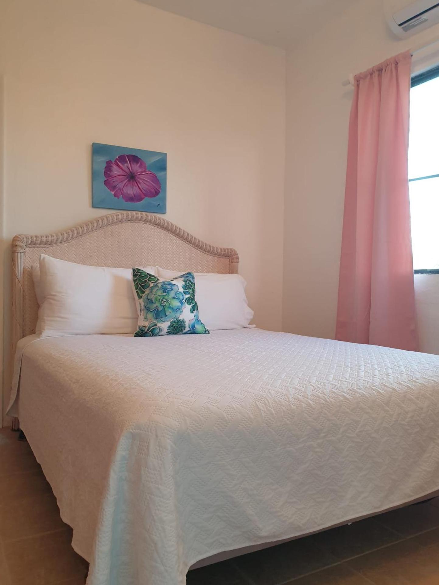 Coralito Bay Suites & Villas