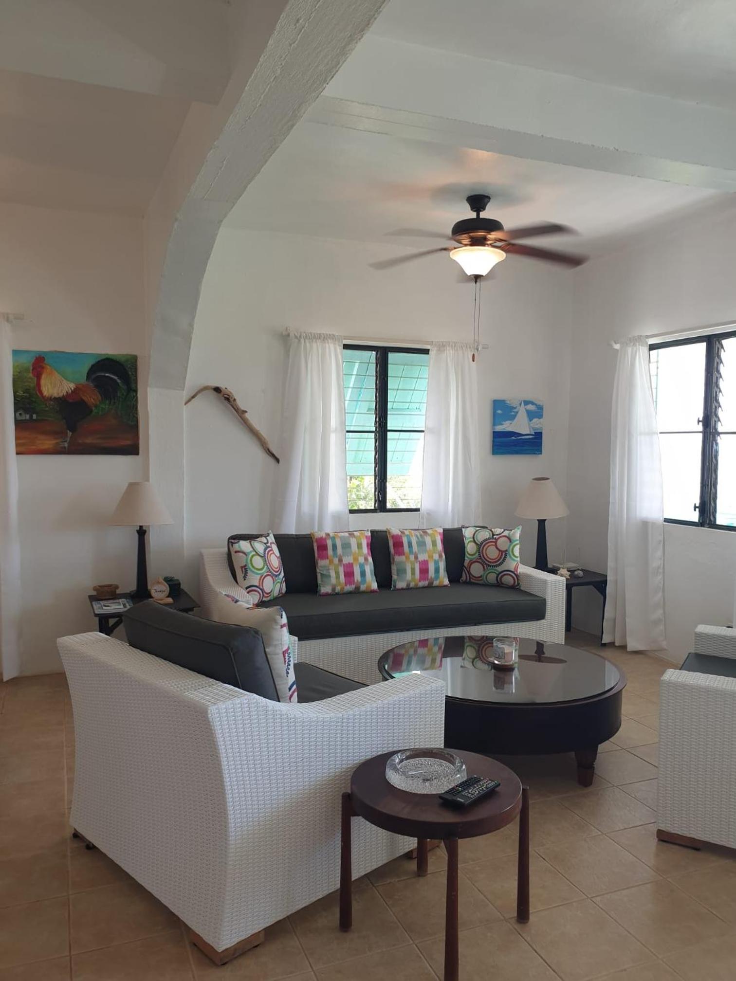 Coralito Bay Suites & Villas