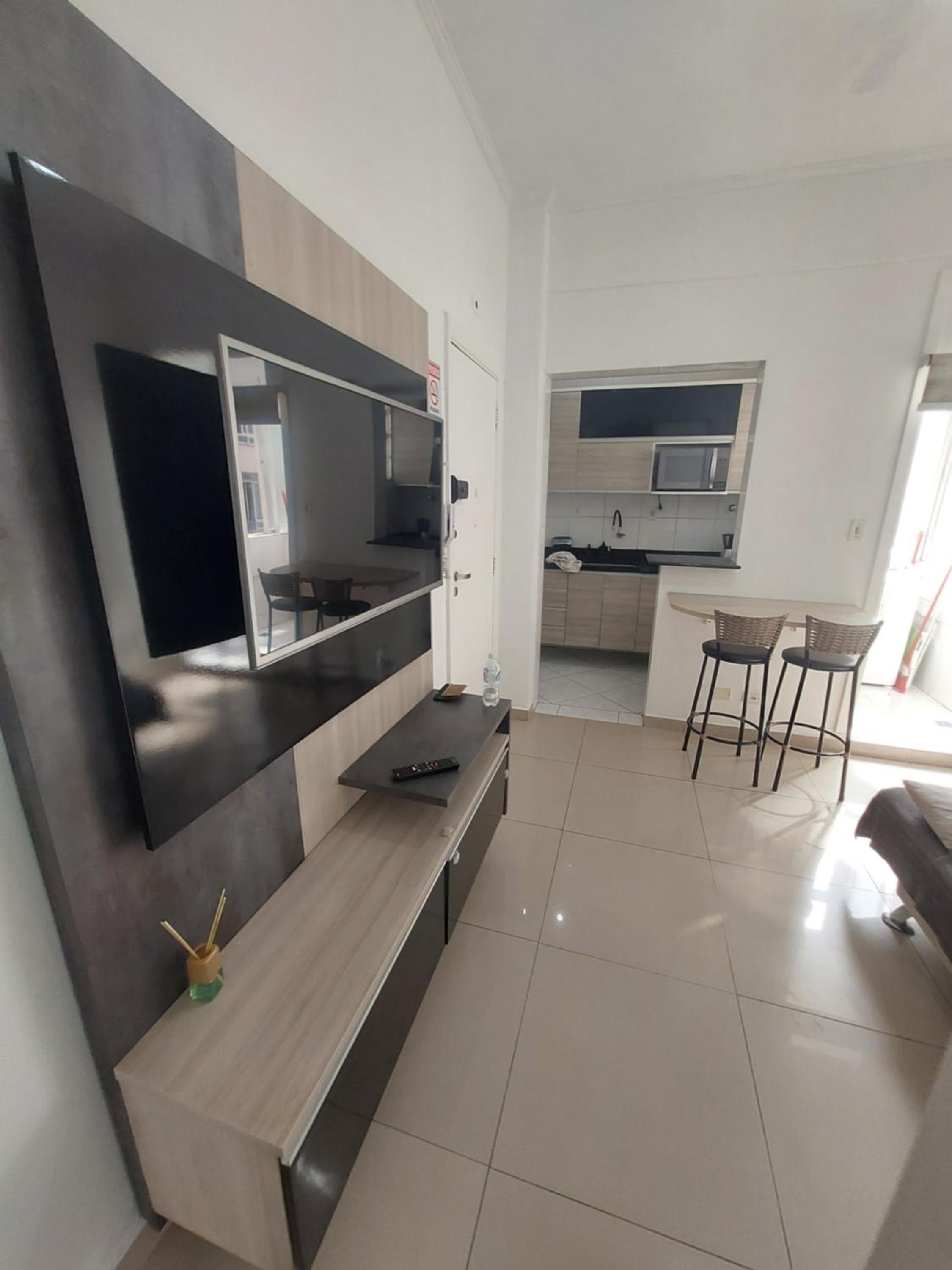Vista ao mar, Wi-fi, Ar Cond, Portaria 24h, enxoval