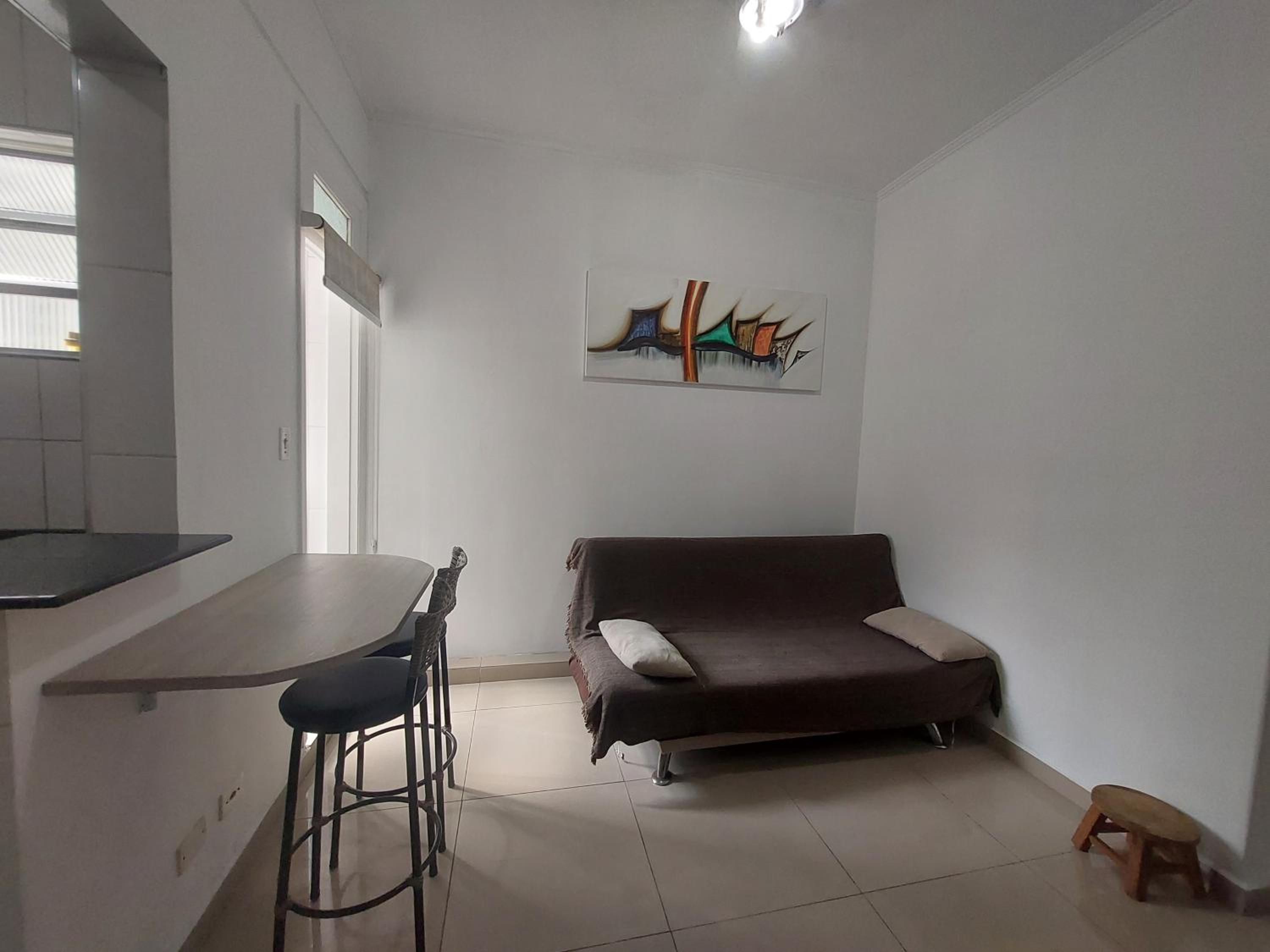 Vista ao mar, Wi-fi, Ar Cond, Portaria 24h, enxoval