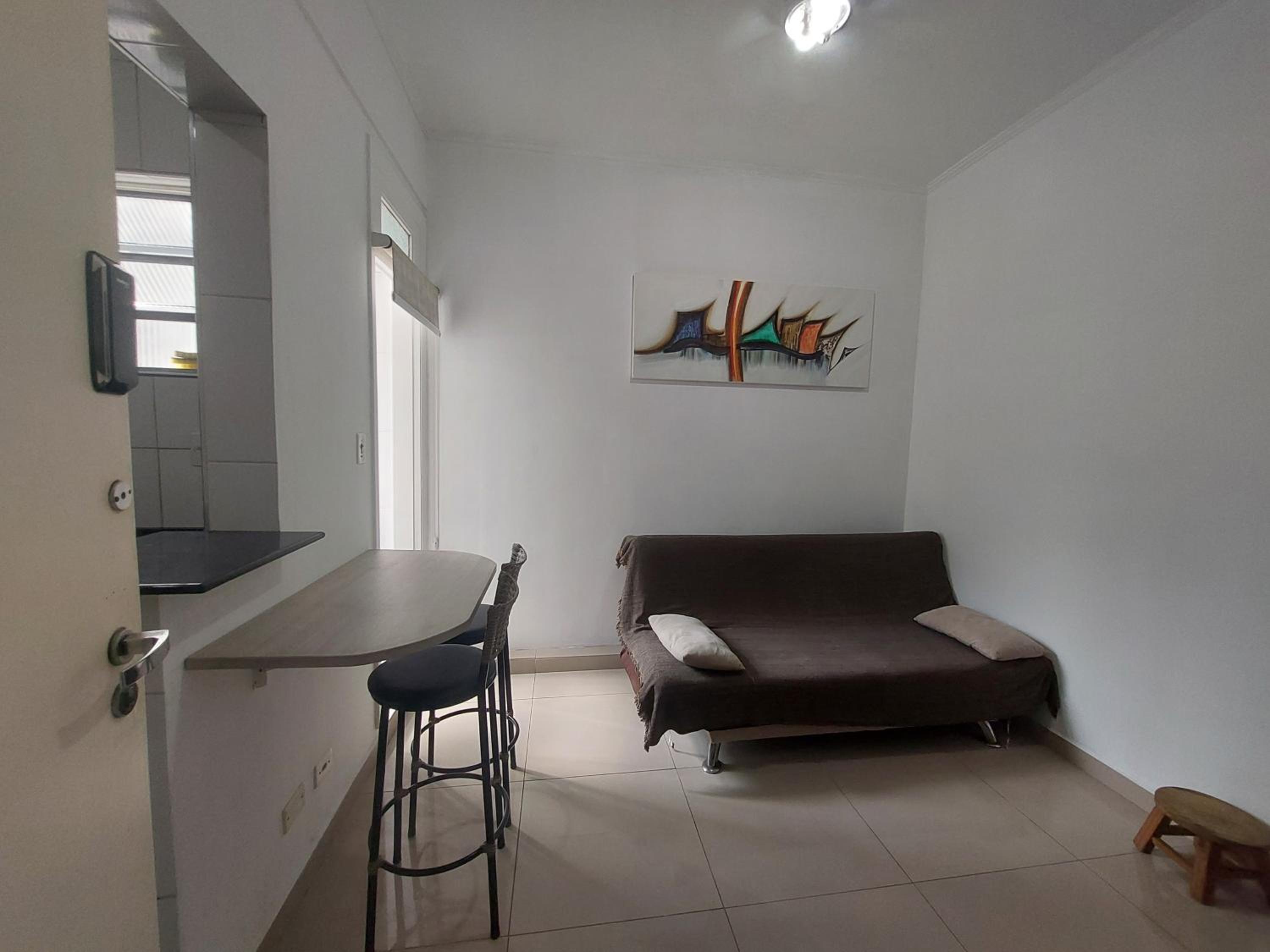 Vista ao mar, Wi-fi, Ar Cond, Portaria 24h, enxoval