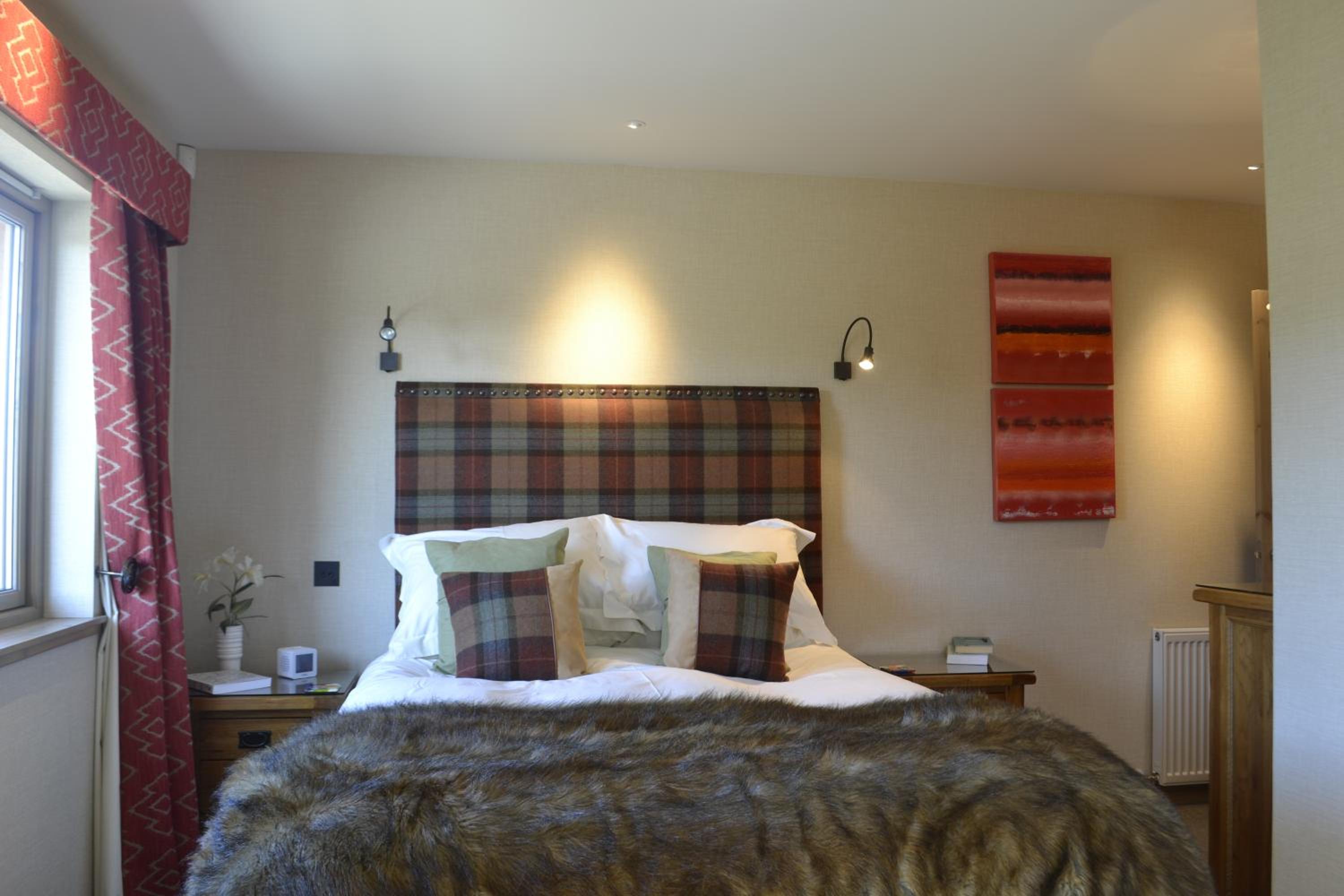 Ness Castle Lodges