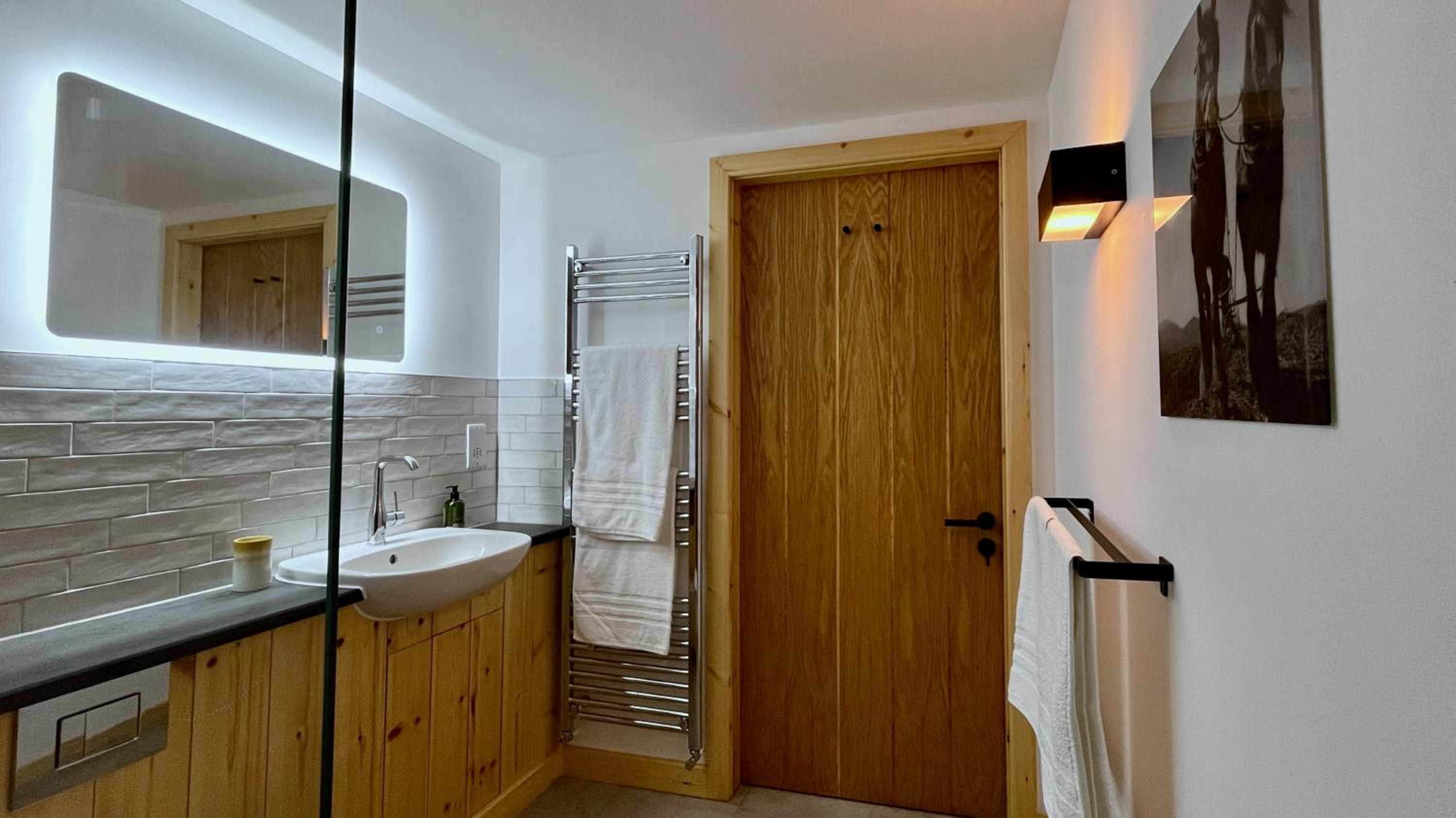 Cambrian Cottages - Charming Countryside Barn