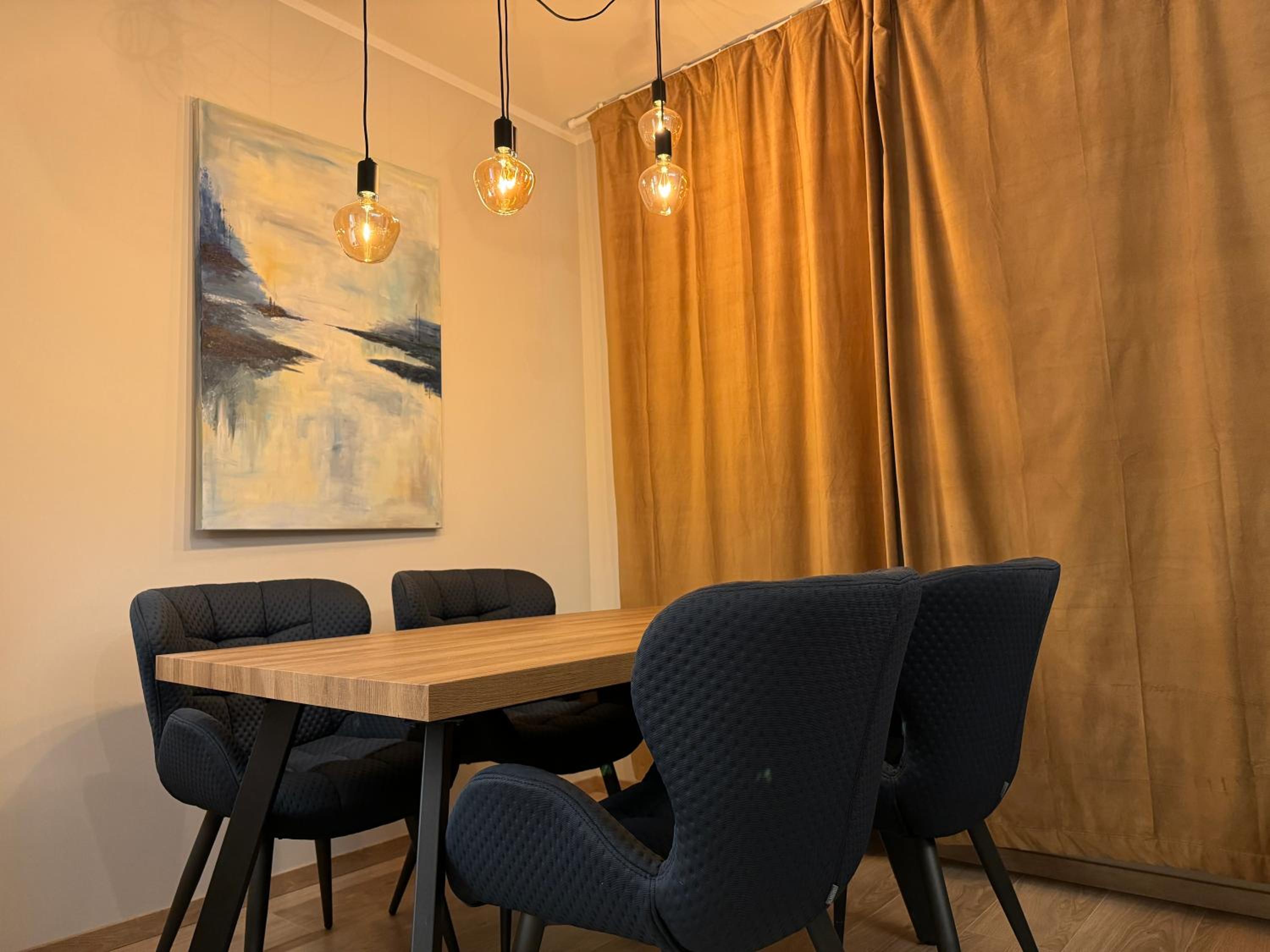 Modern 4-Room compact flat with parking in Riga view 2