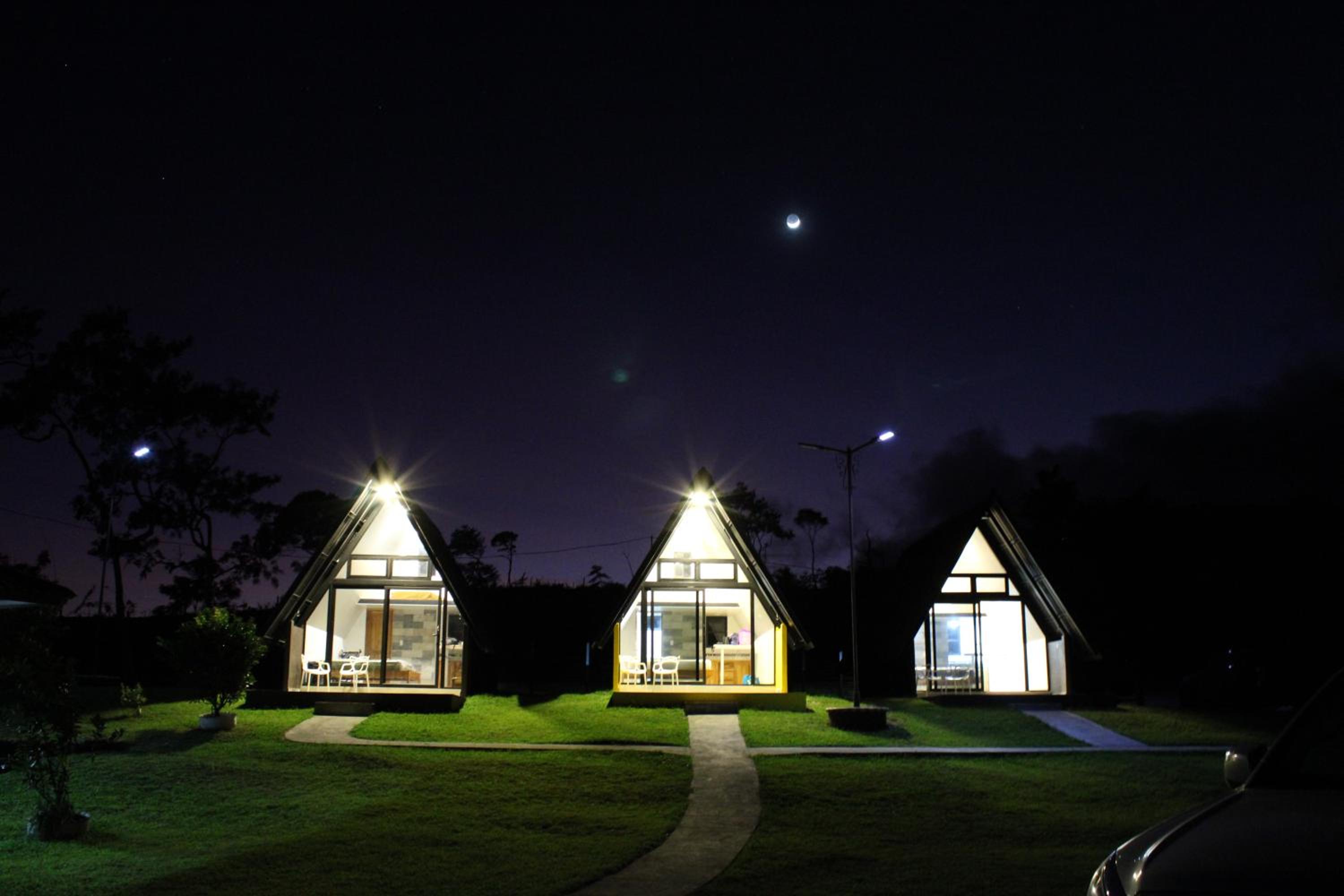Cabañas La Encantada
