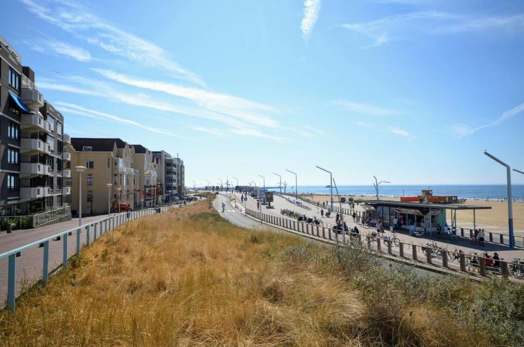 Beach House Bonna - free parking & bikes view 2