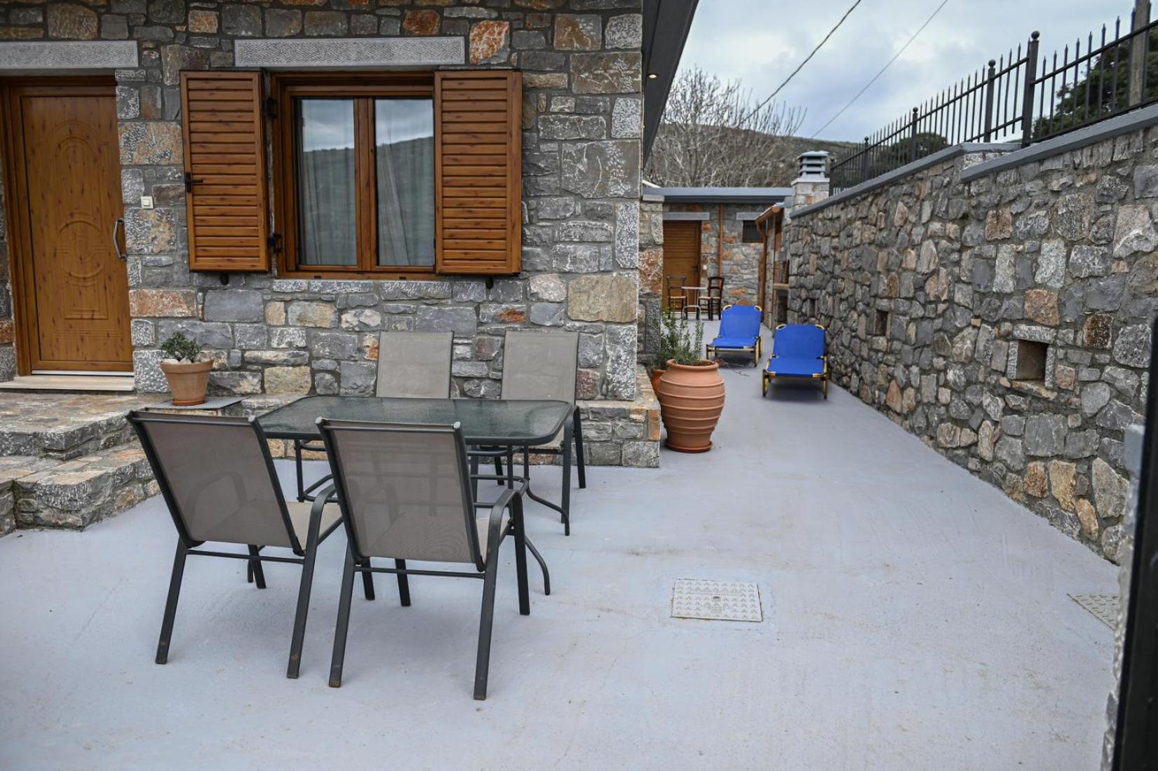 Mountain House Perampela
