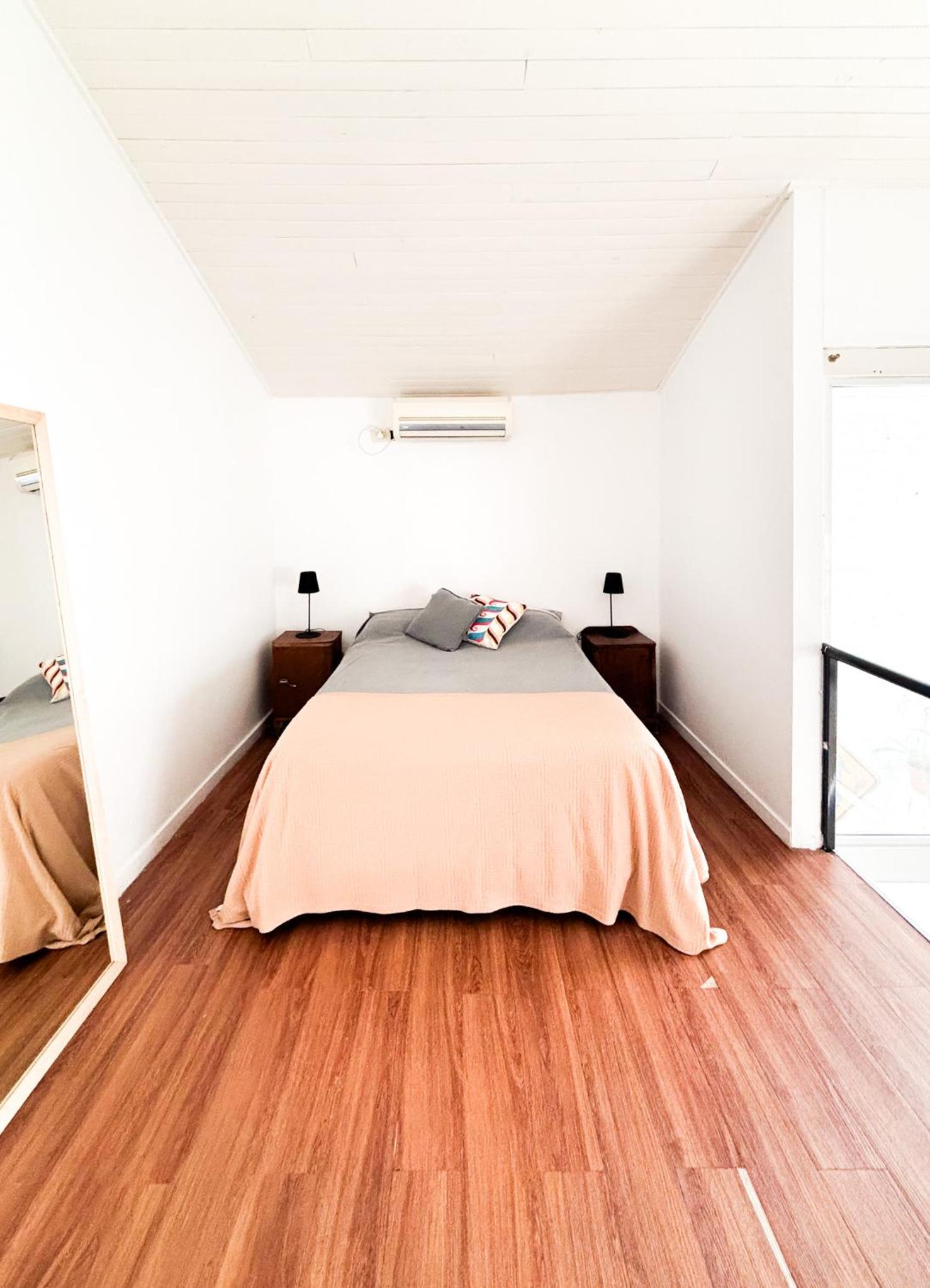 Amplio duplex urbano tipo Loft modular para armar de 1 a 4 personas en Recoleta