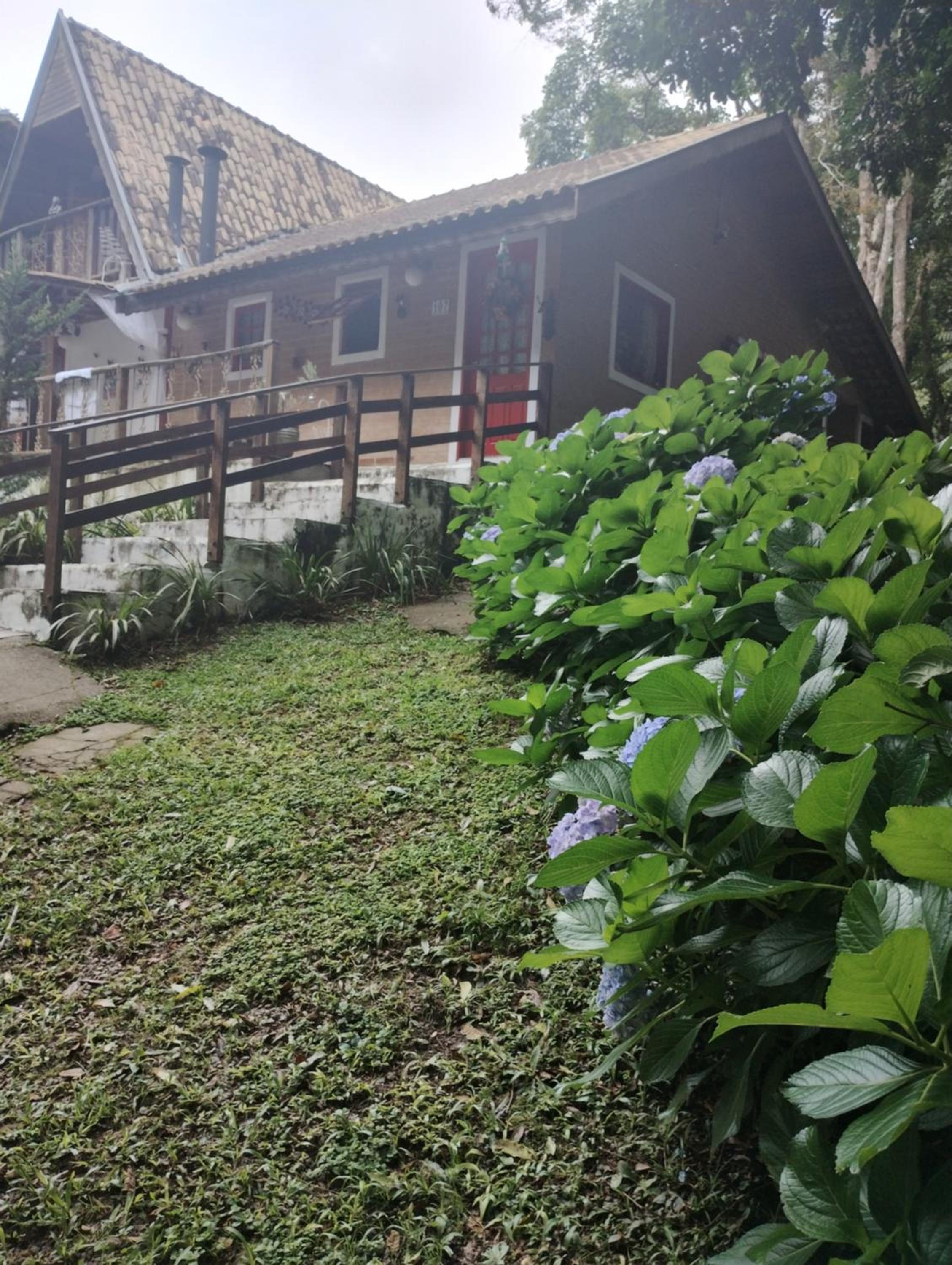 Casa Aconchegante na serra. view 3