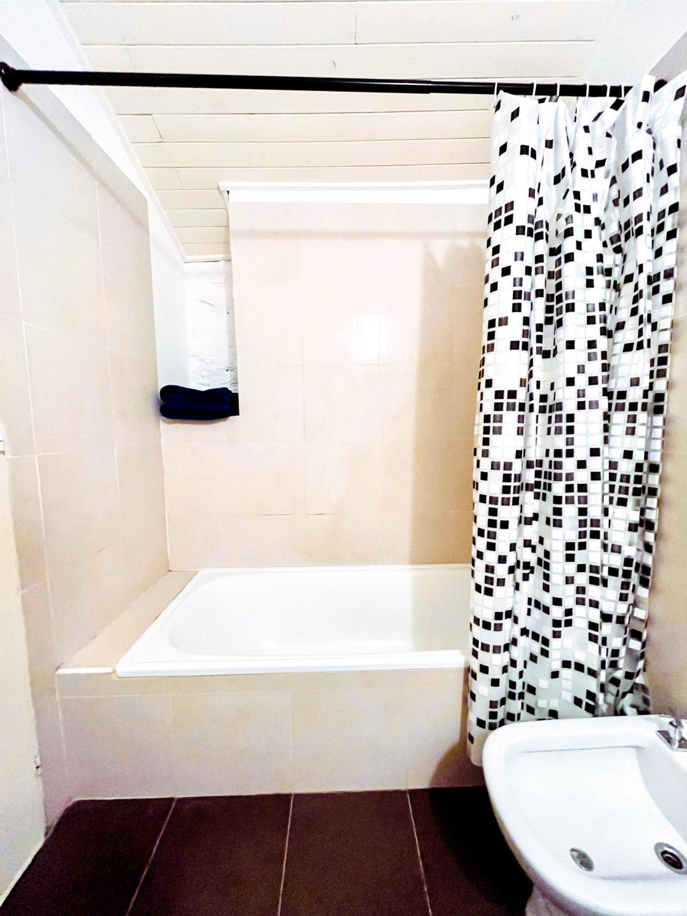 Amplio duplex urbano tipo Loft modular para armar de 1 a 4 personas en Recoleta