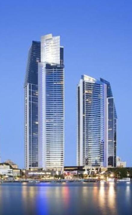 Mantra Circle on Cavill 3 Bedroom 2 Bathroom ocean and river views
