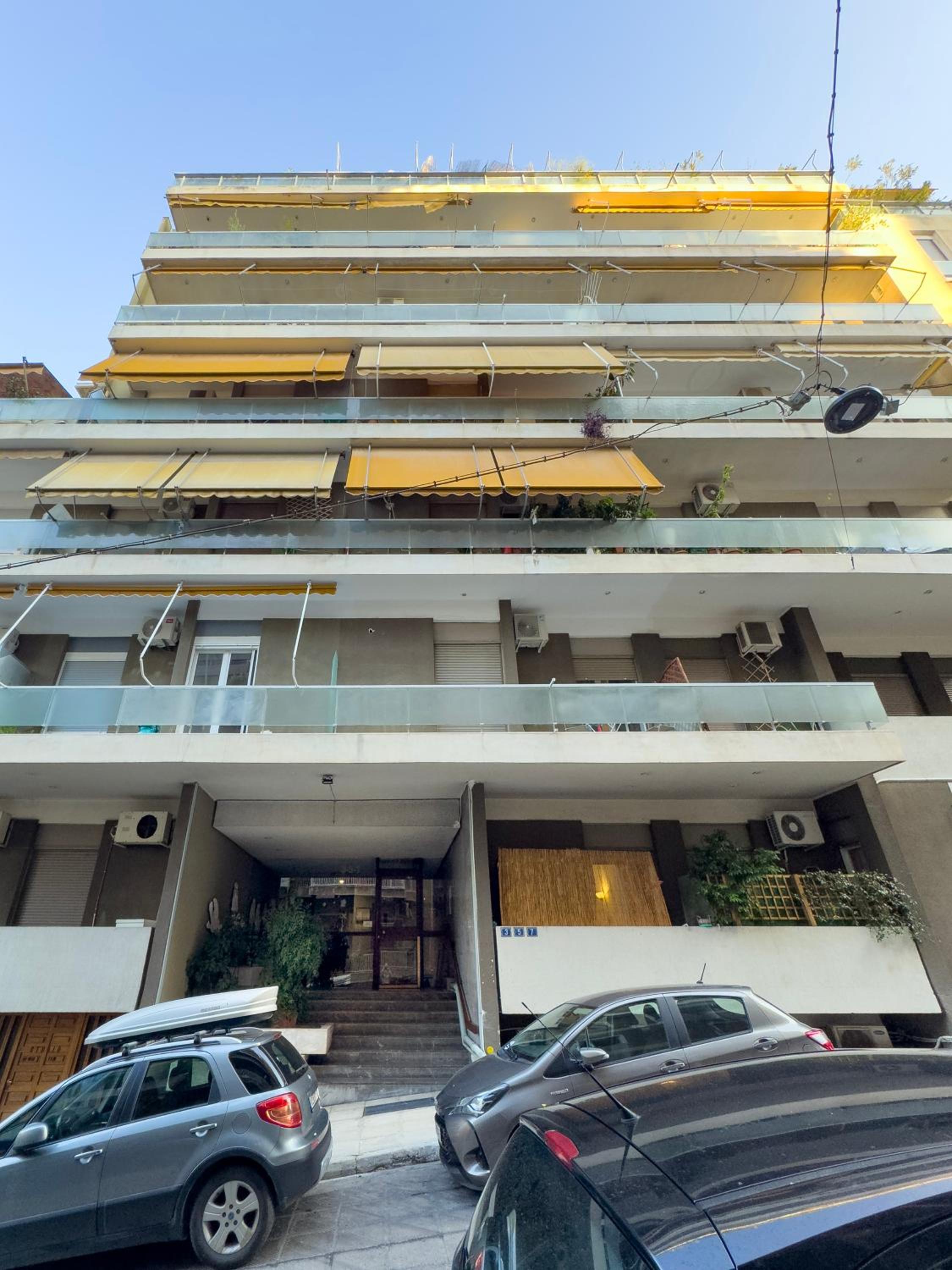 Luxury Studio with Panoramic Views