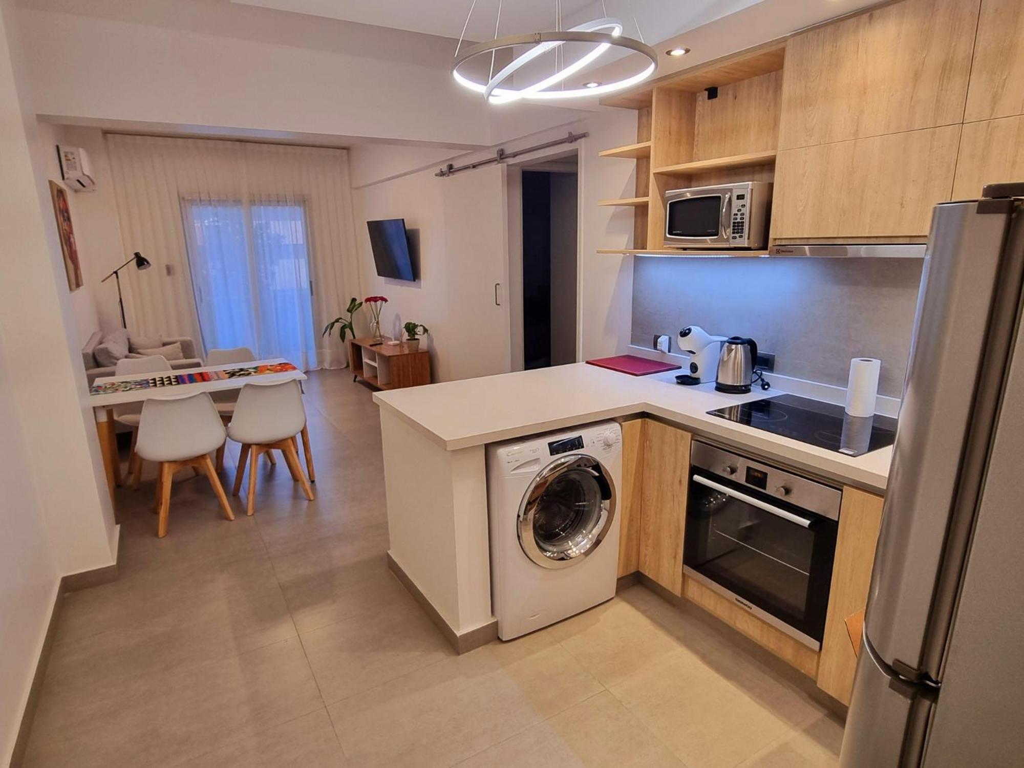 Departamento a estrenar, frente al parque