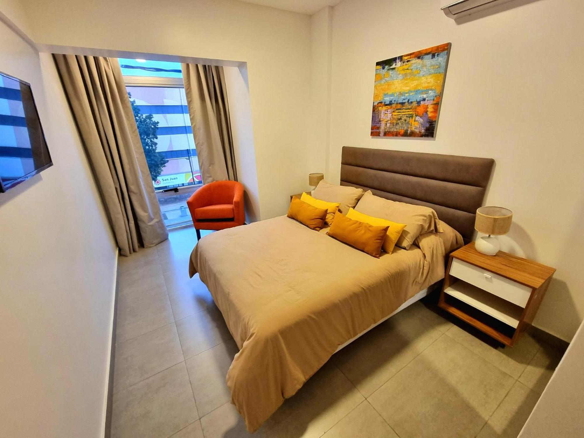Departamento a estrenar, frente al parque