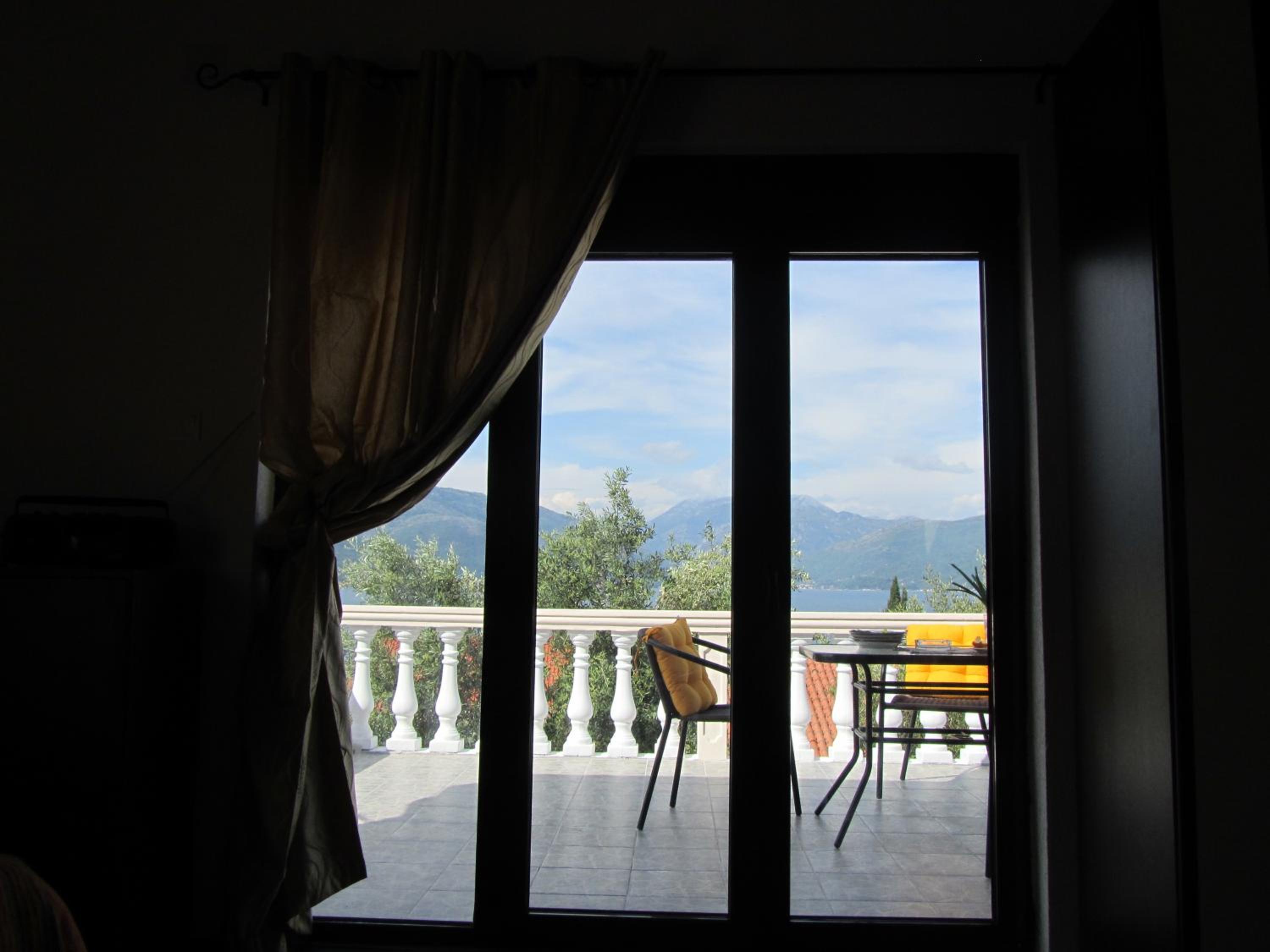 Apartments Arina