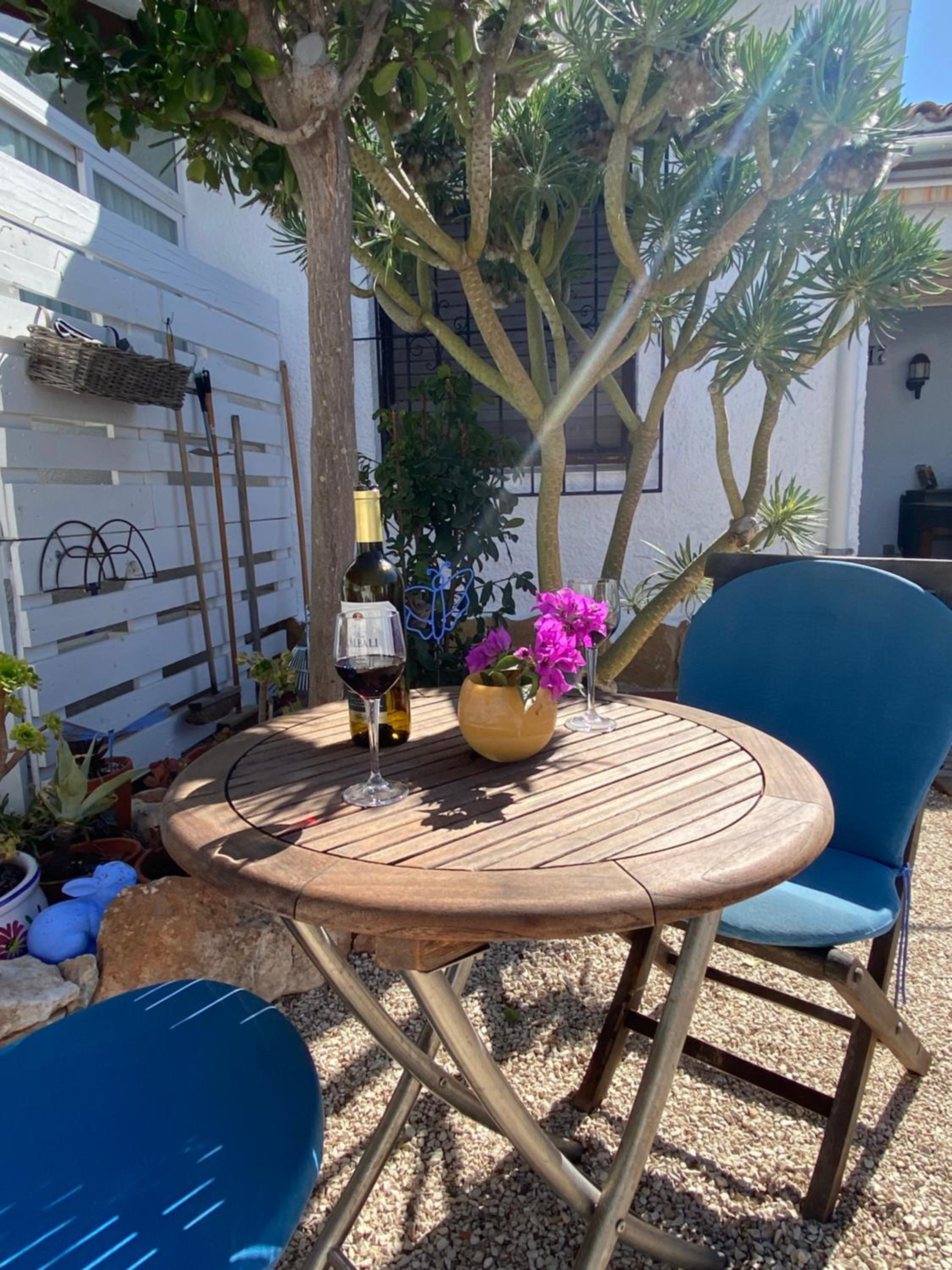 Bungalow Steps from Moraira