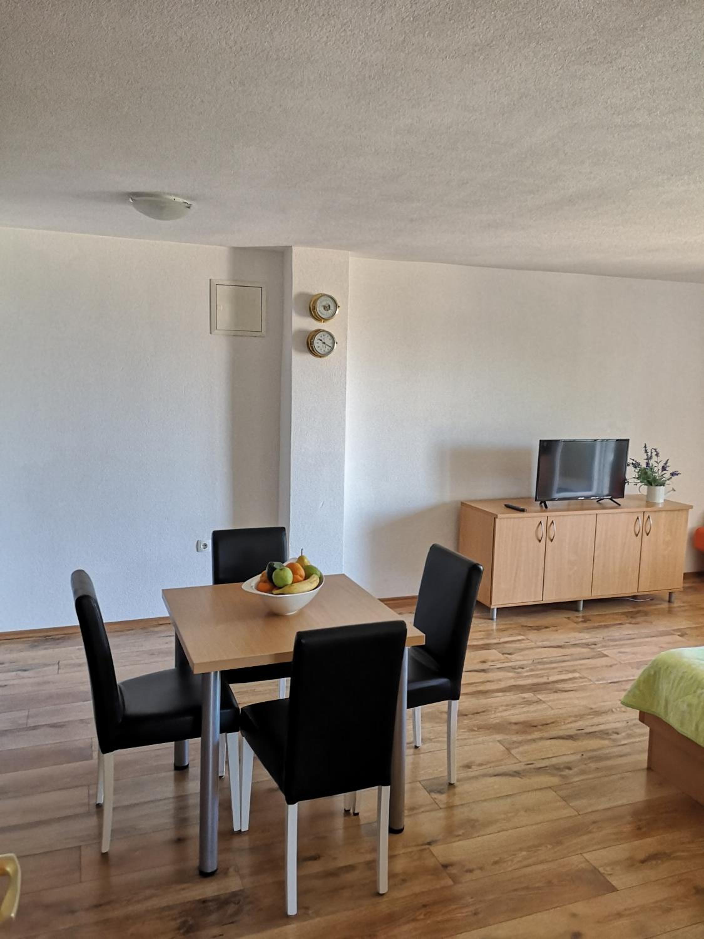 Apartmani NEVA