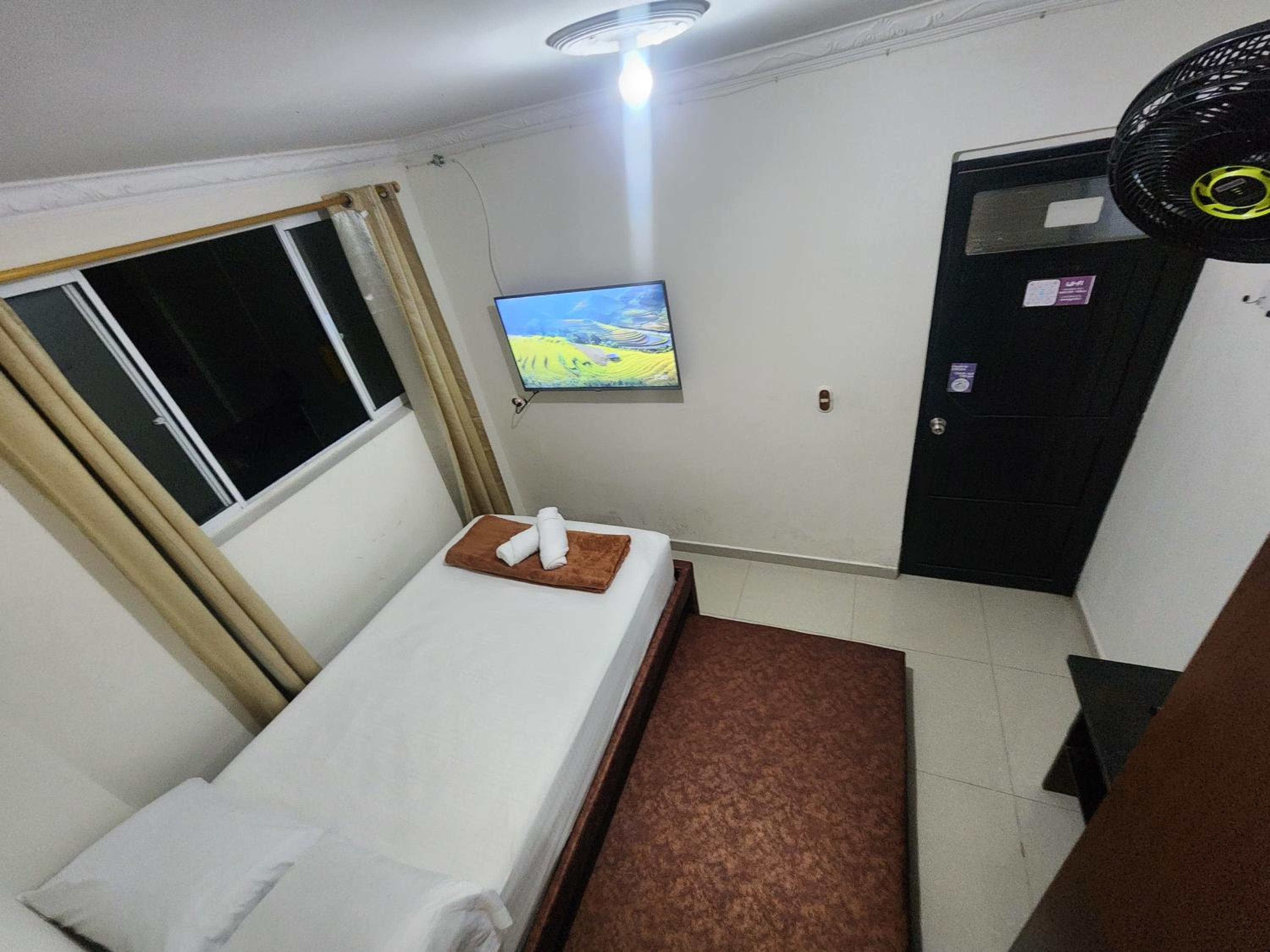 Hostal SHELTER LA PERLA - San luis, Antioquia, Colombia