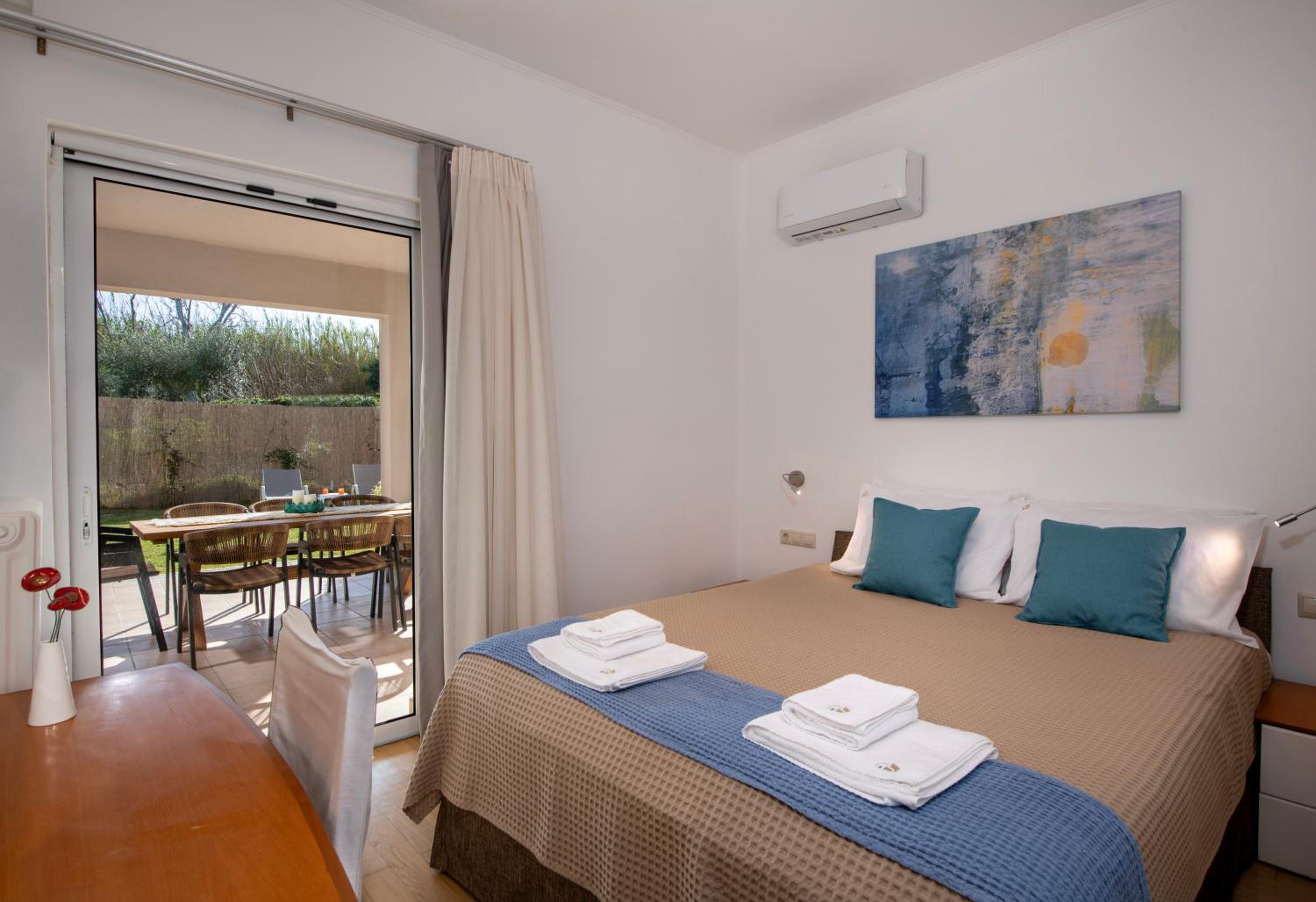 Meraki Cretan Hospitality