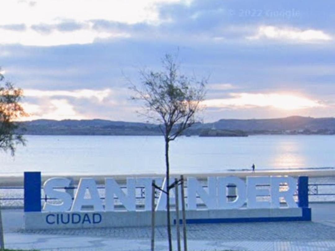 Urbanizacion los Delfines