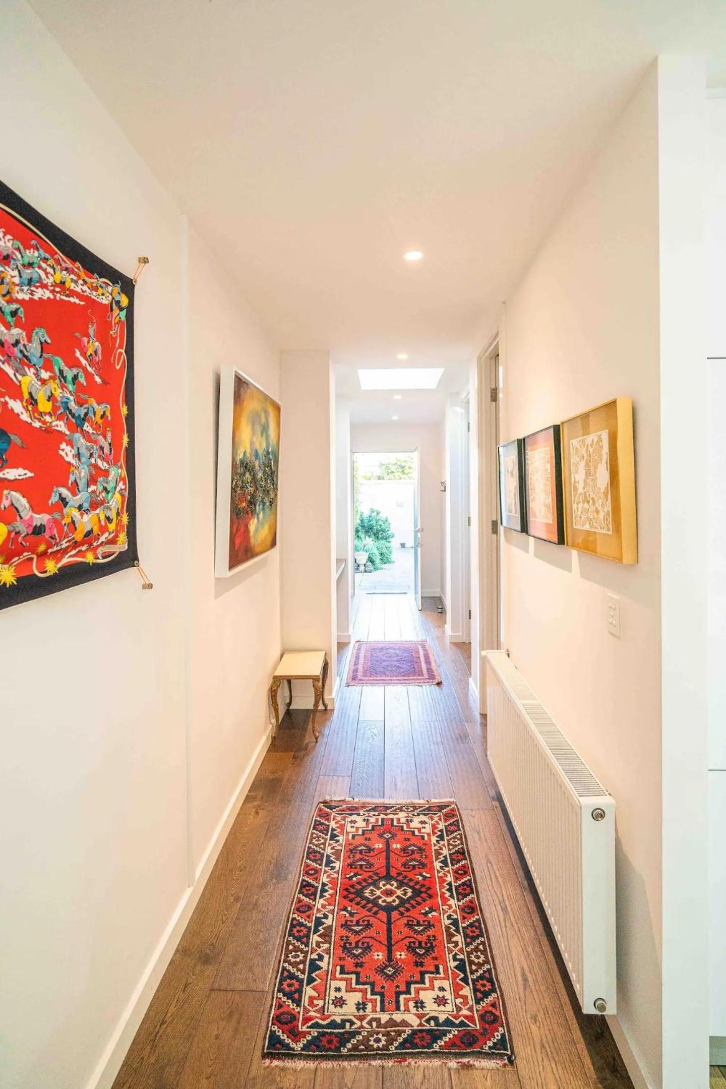Sophisticated art deco in the heart of Toorak