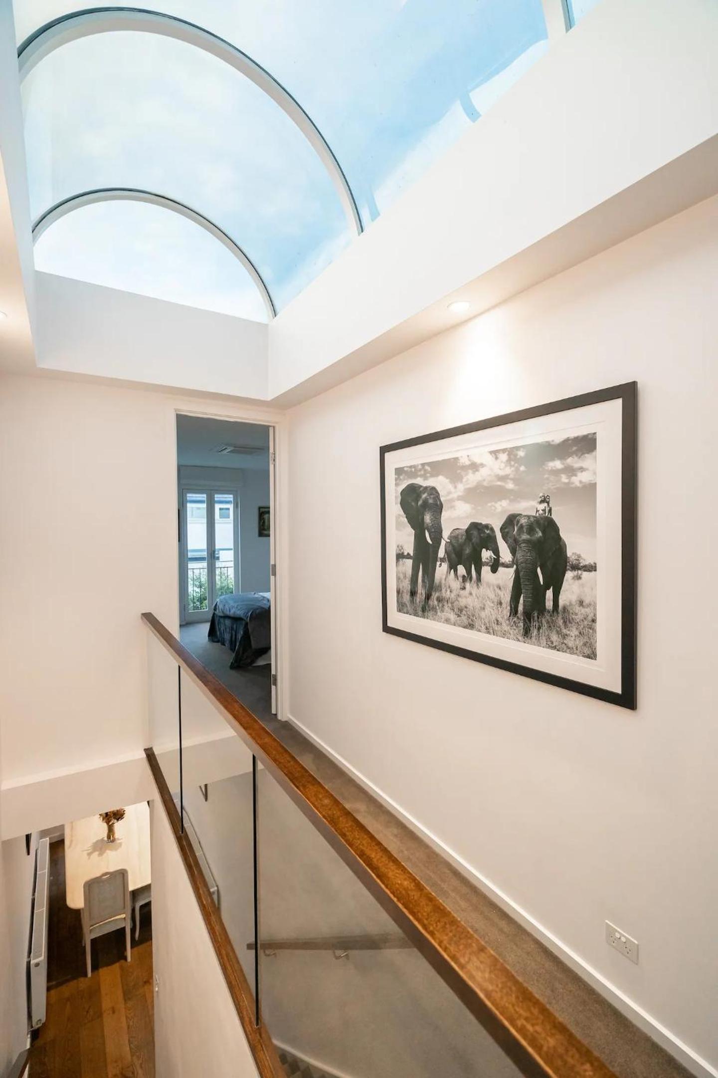Sophisticated art deco in the heart of Toorak