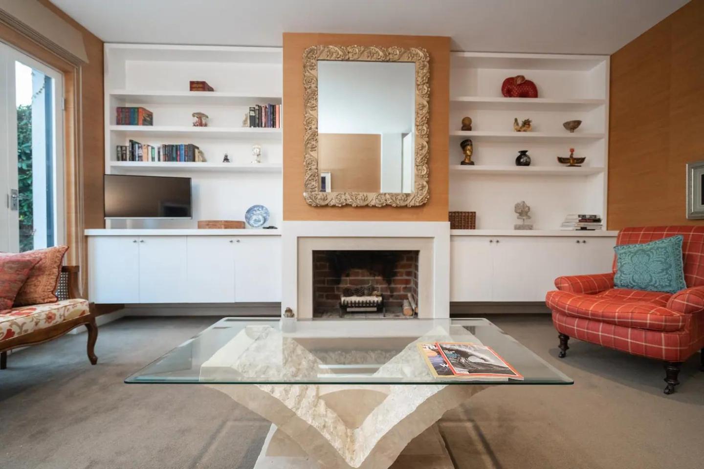 Sophisticated art deco in the heart of Toorak