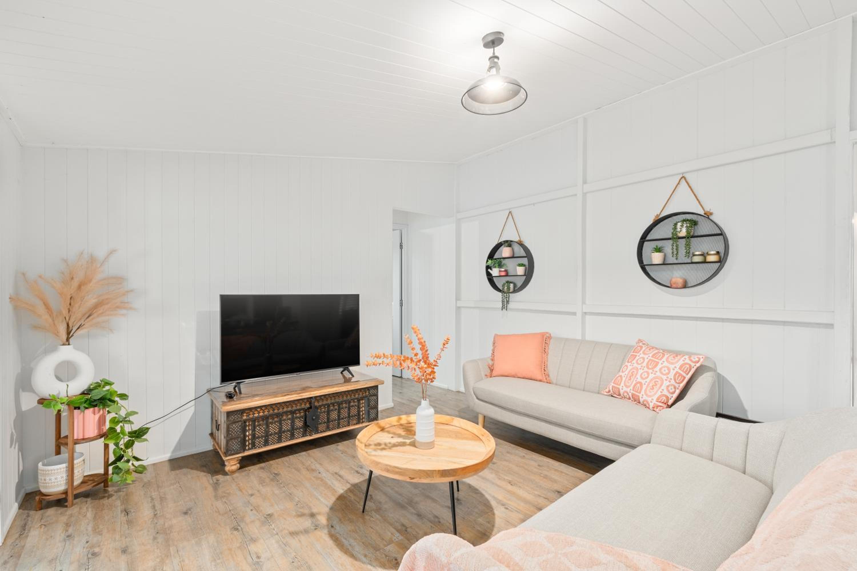 Spacious and Charming Queenslander in Ipswich