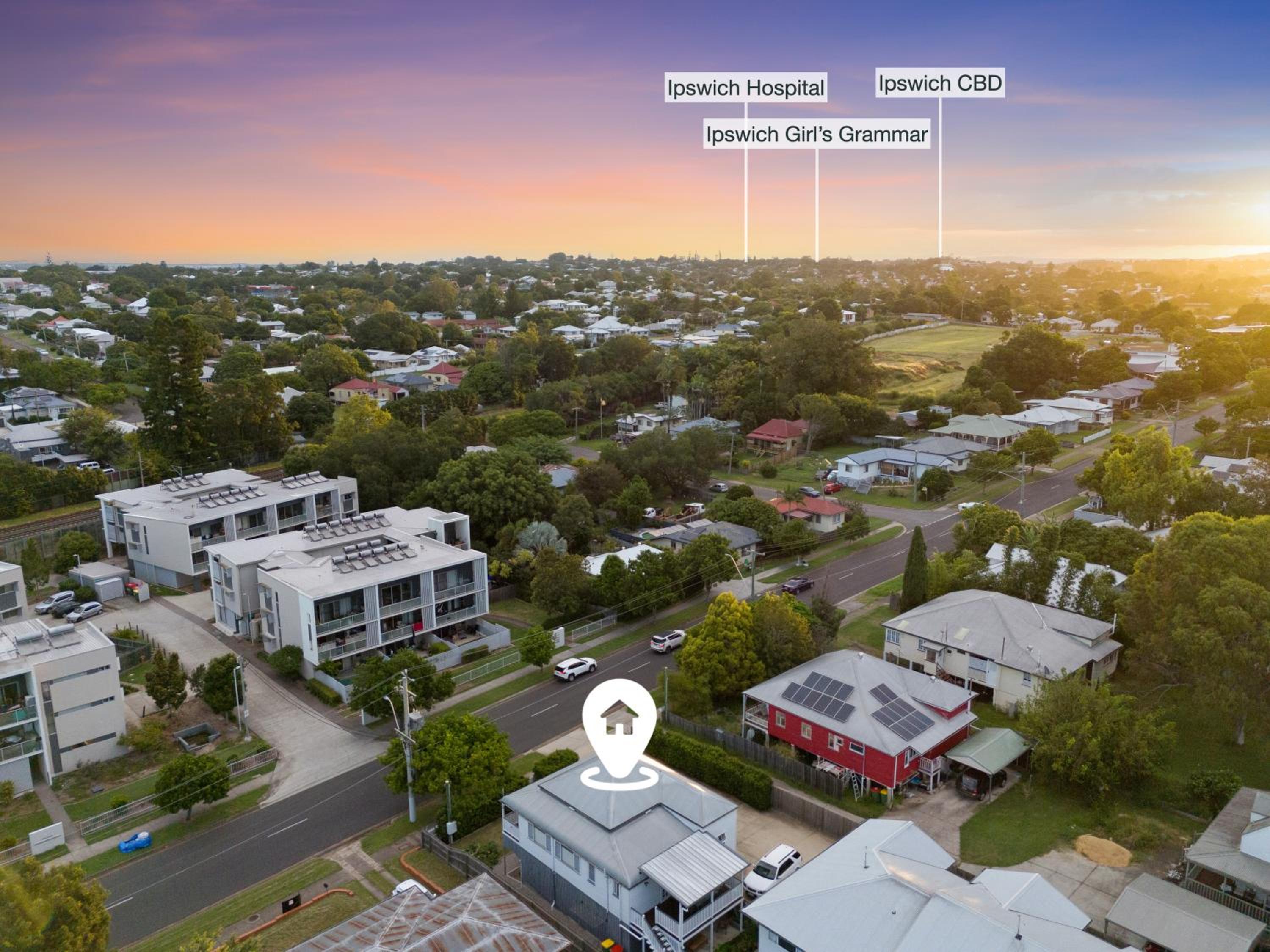 Spacious and Charming Queenslander in Ipswich
