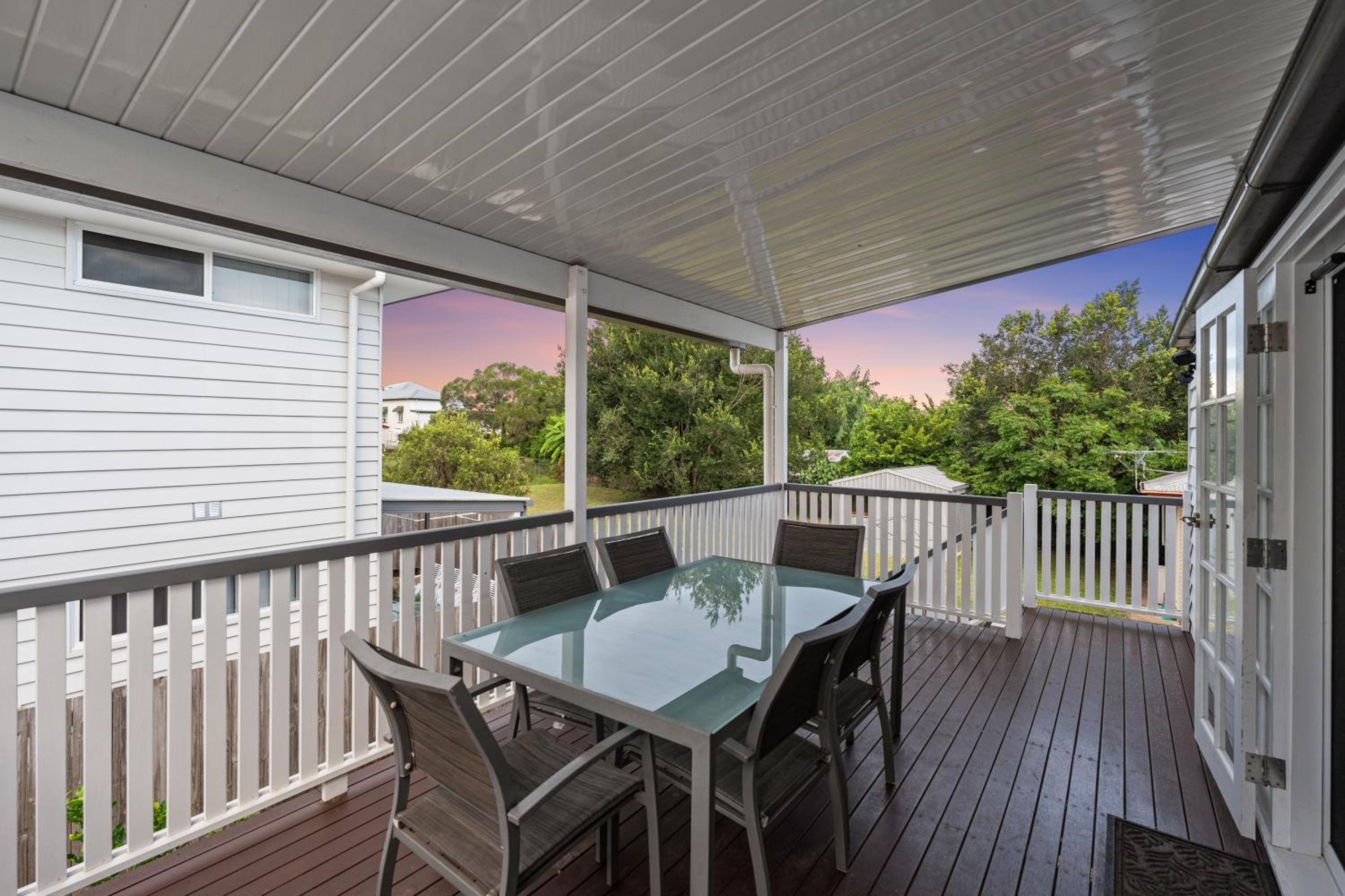 Spacious and Charming Queenslander in Ipswich