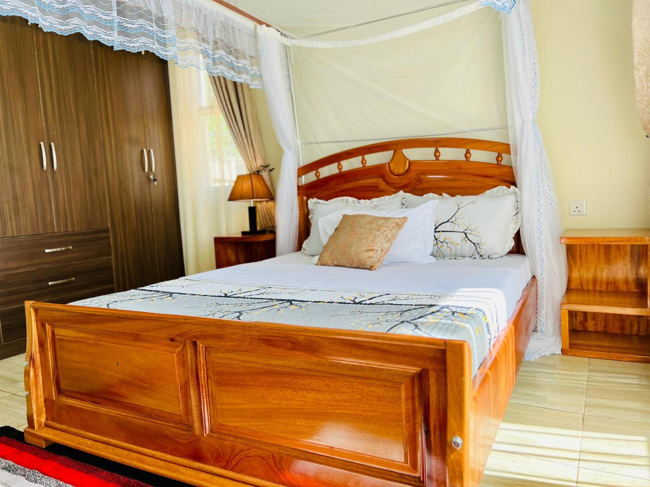 Paro Suites Apartment view 3