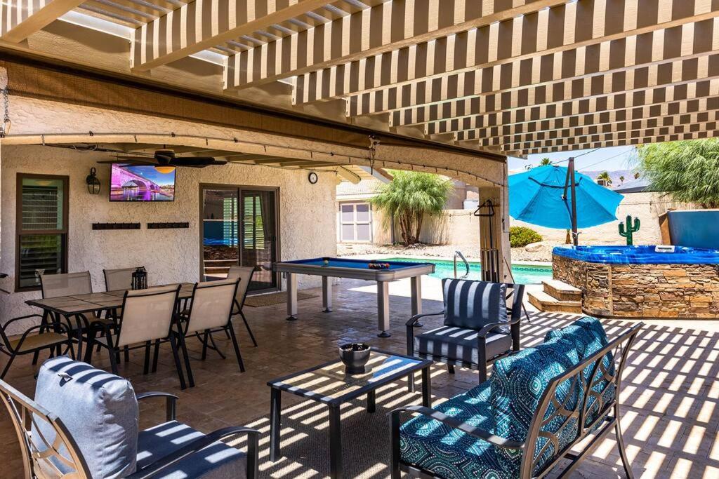 Pool Pool Table Spa Fire Pit Game Room view 5