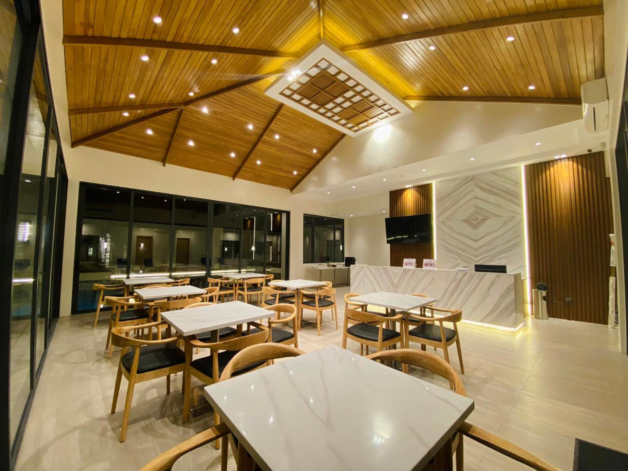 Cocotree Resort