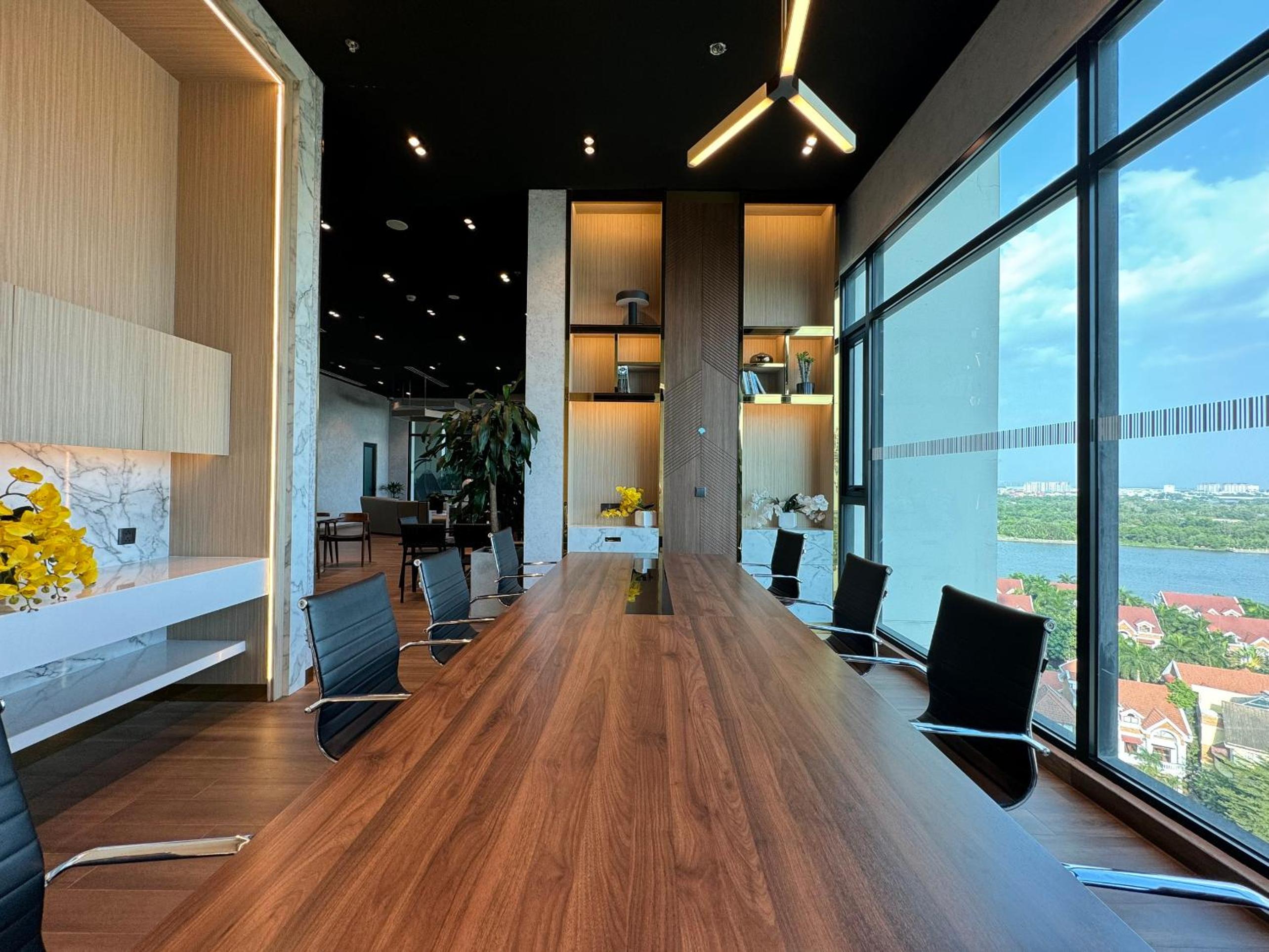 Homie's Dedge Thao Dien Luxury Apartment