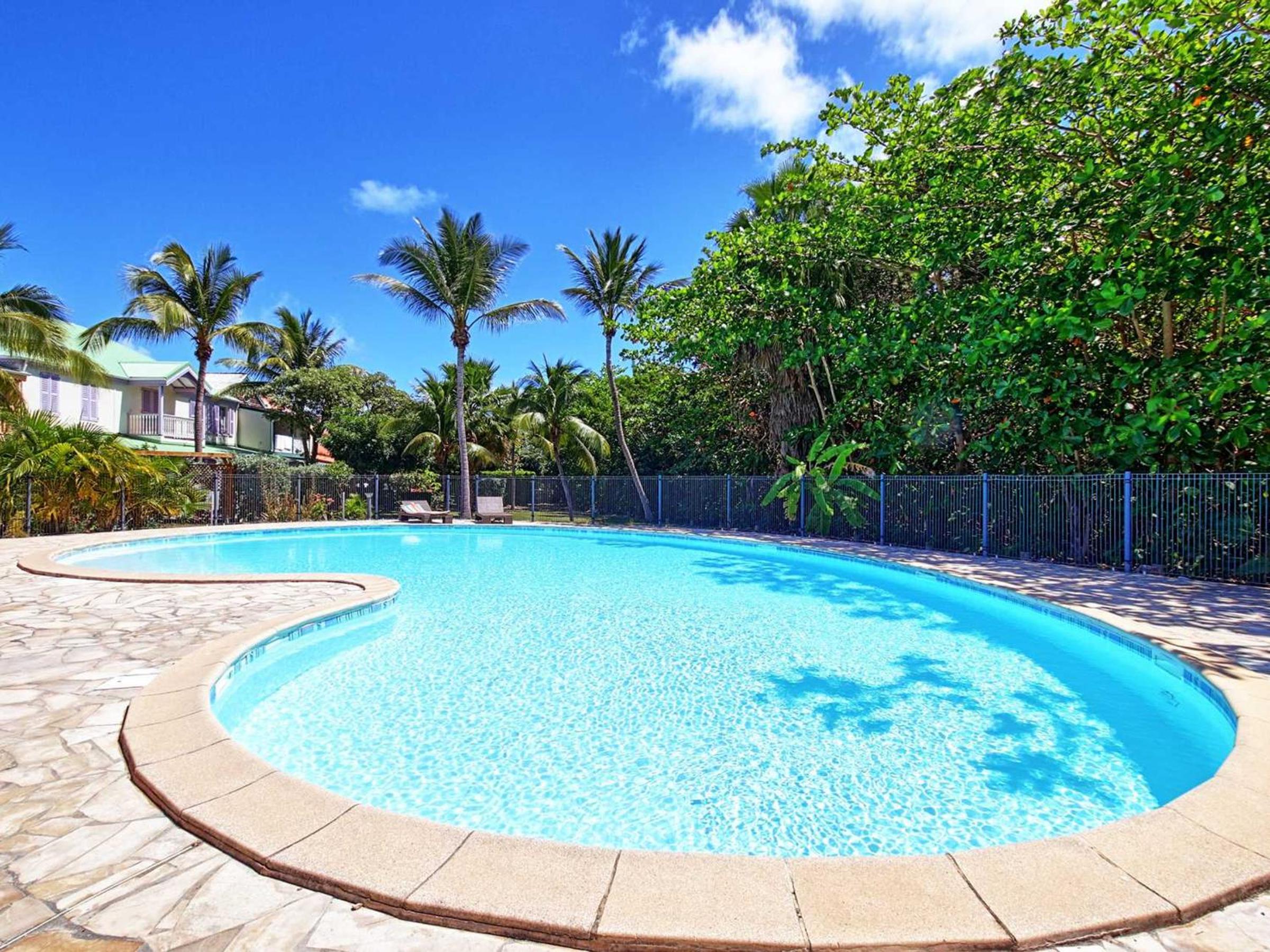 Villa à 2 min de la Plage d'Orient Bay - FR-1-734-57 view 2