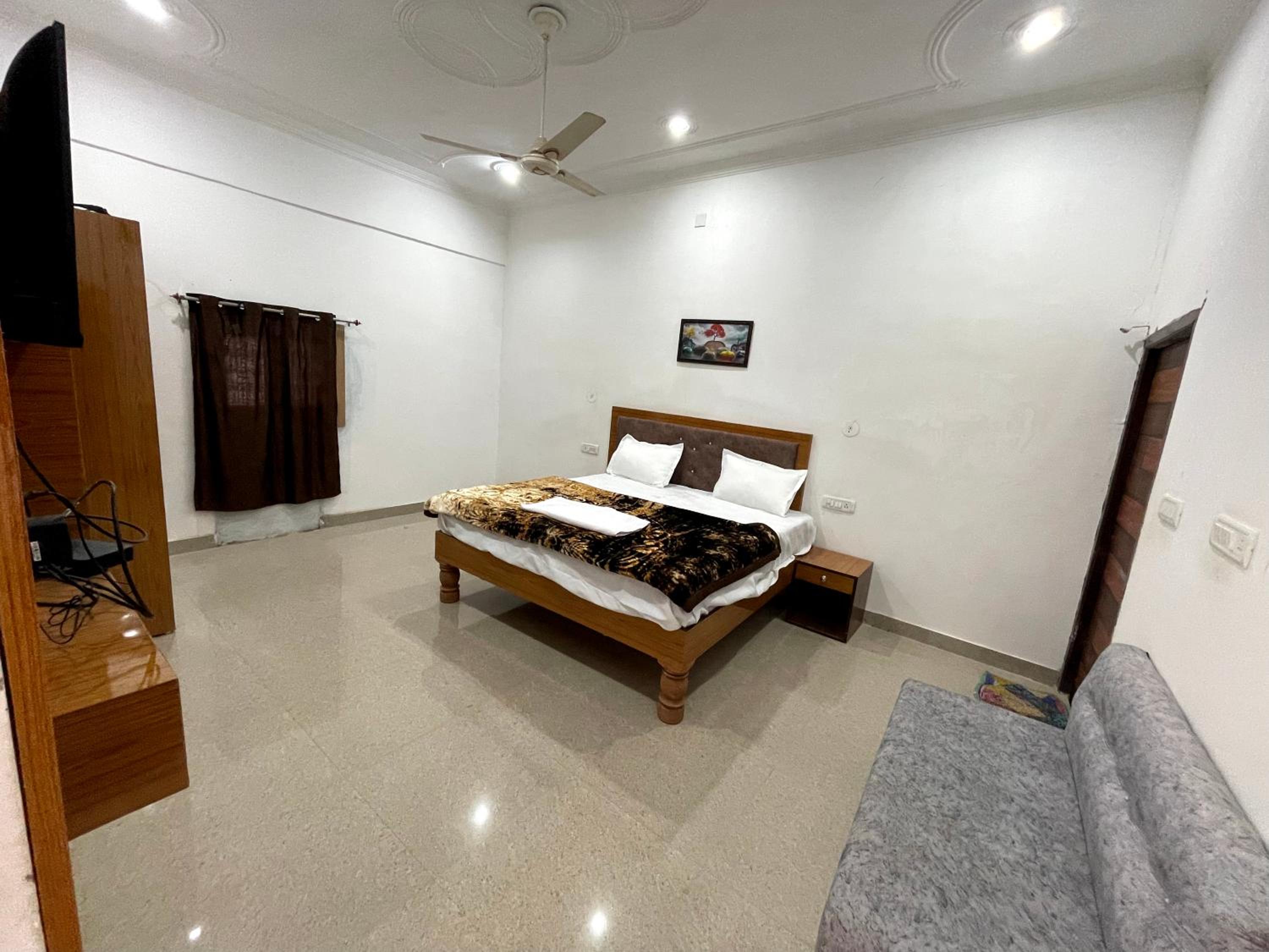 PARI HOMESTAY view 5