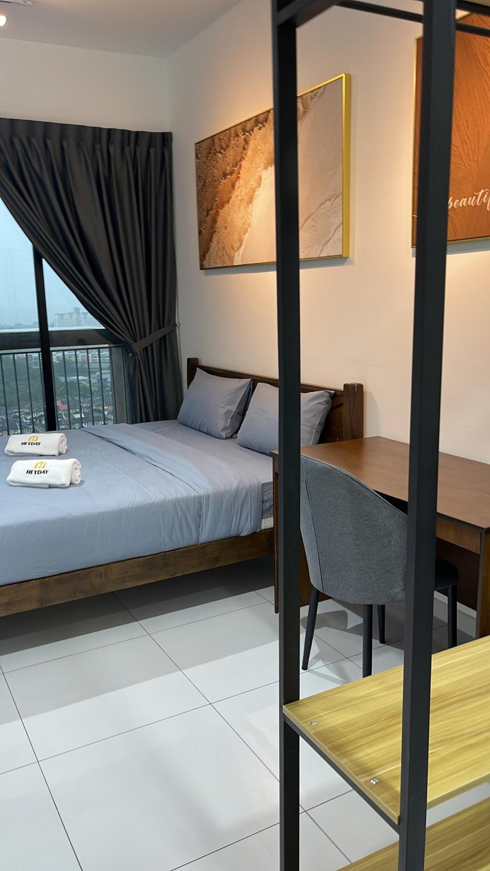 Dualkeys Studio Apartment Bukit Indah photo 1
