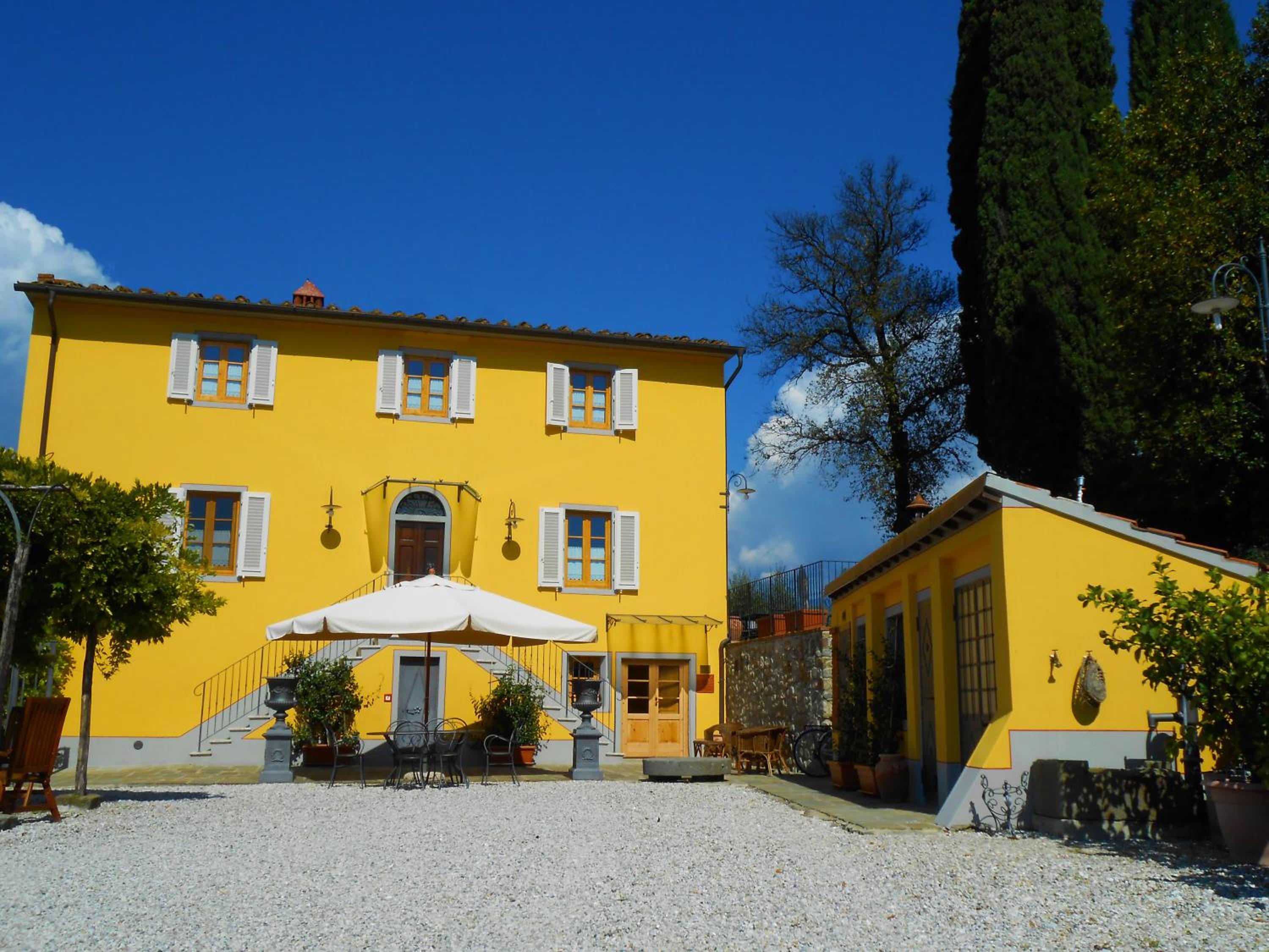 Amedea Tuscany Country Experience