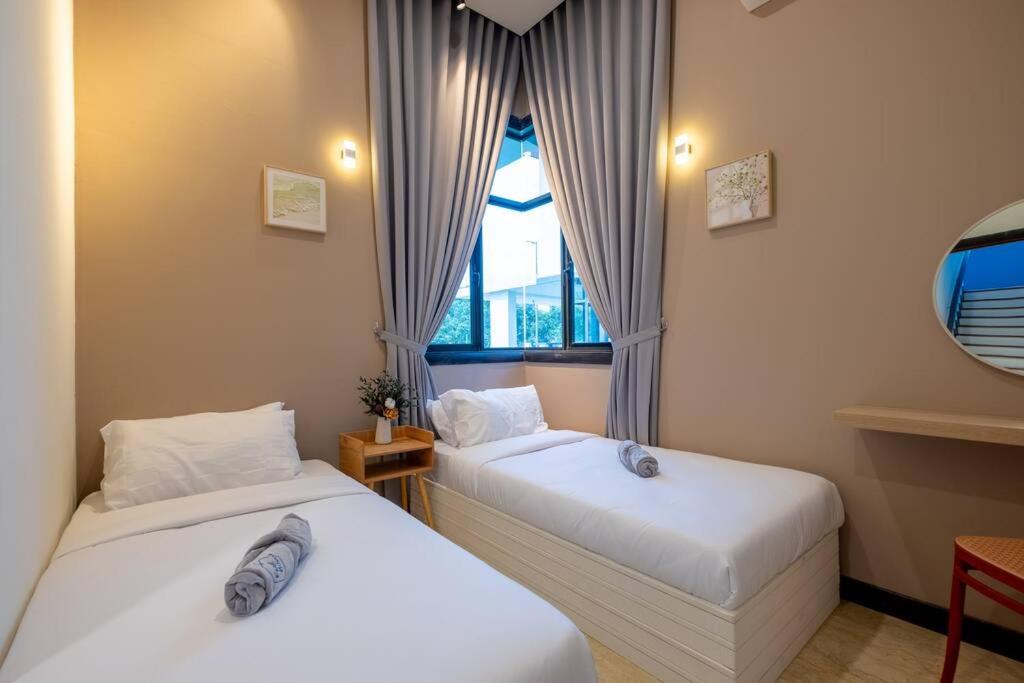 Bungalow Putrajaya 15pax w Private Pool Gathering view 5