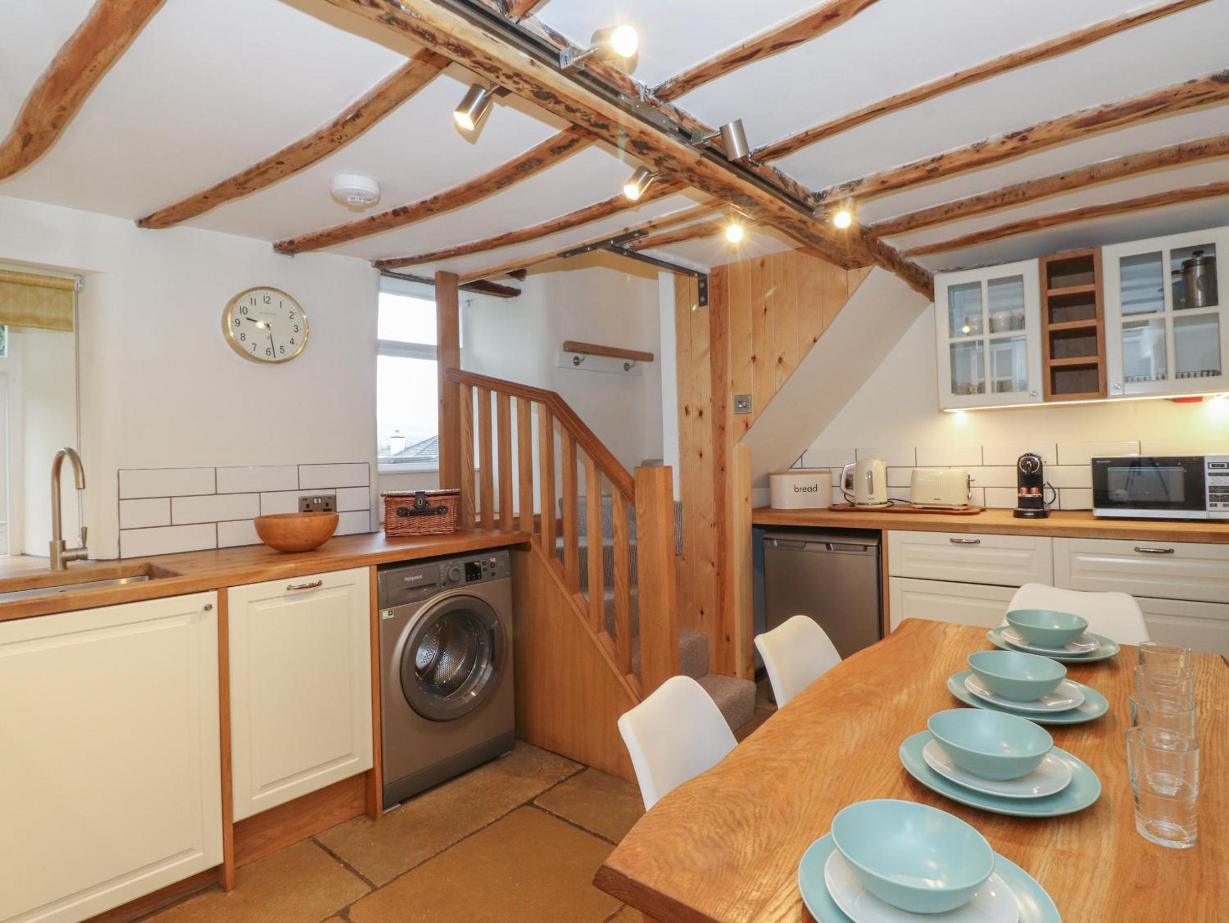 3 Settlebeck Cottages view 4