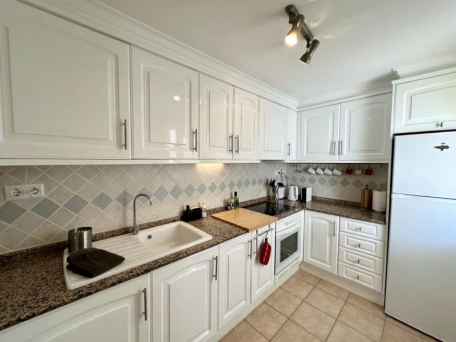 Tranquil two bedroom house in Beniarbeig